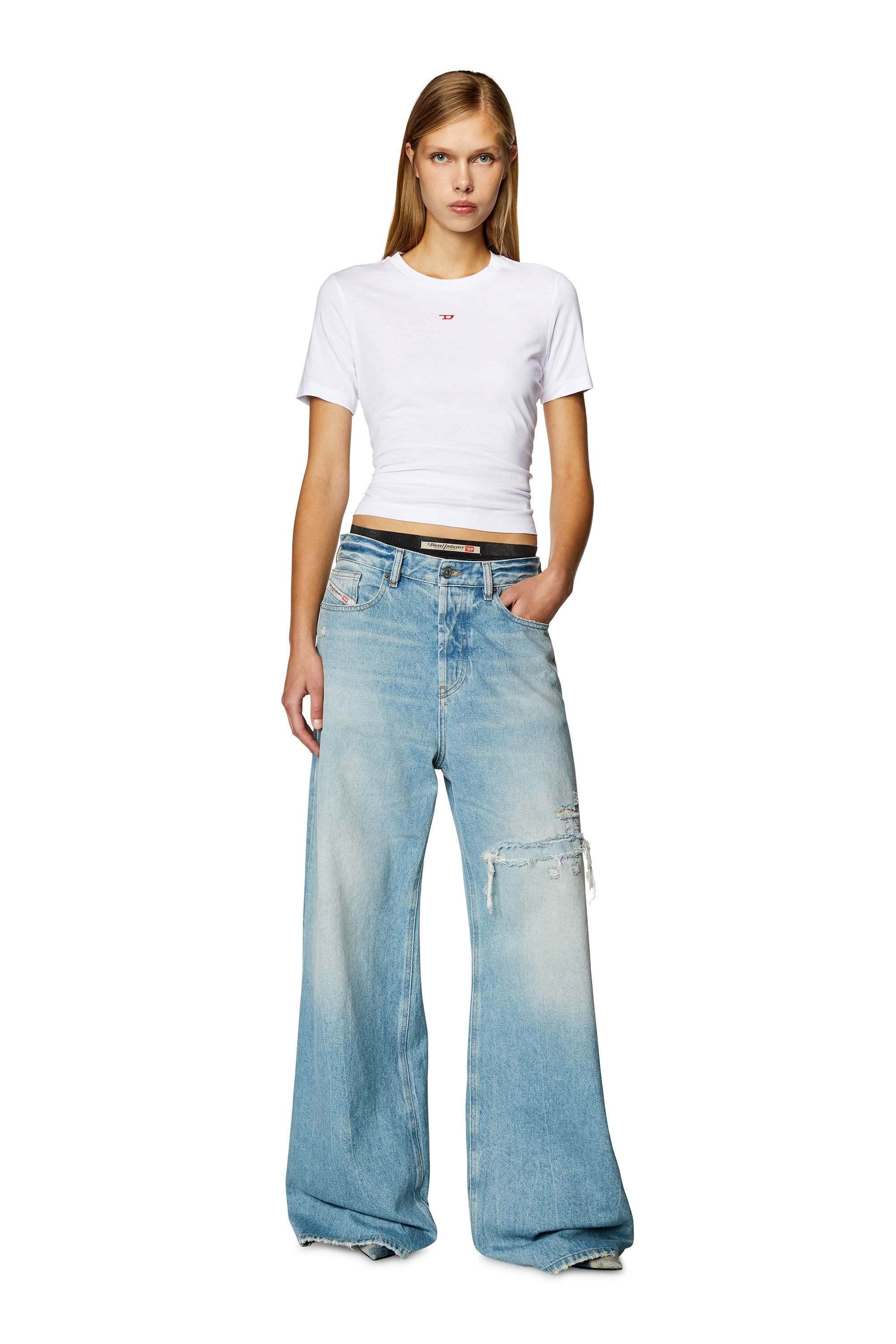 T-REG-D Woman: T-shirt with mini logo patch | Diesel