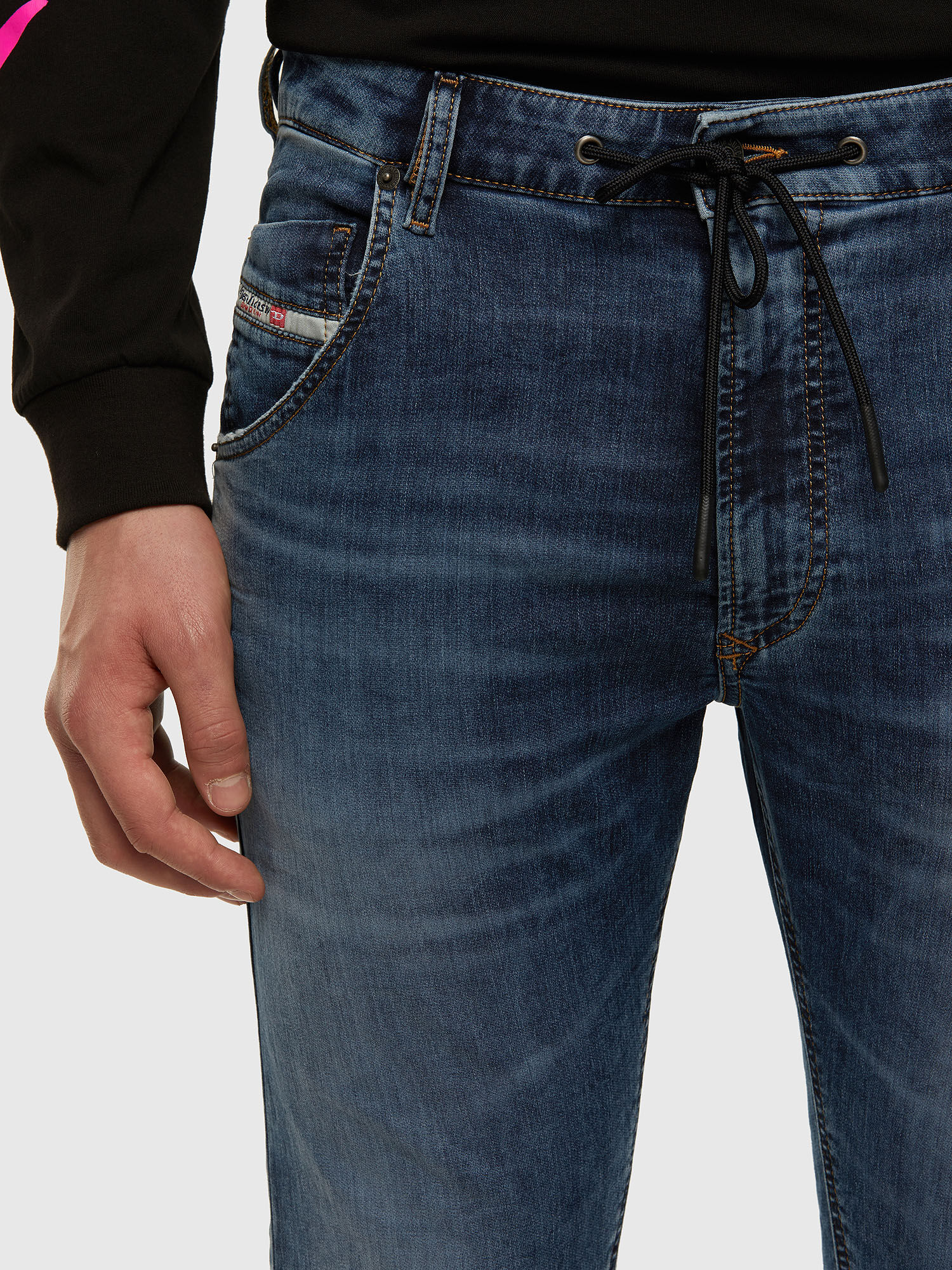 Krooley JoggJeans 069NL Man: Tapered Medium blue Jeans | Diesel