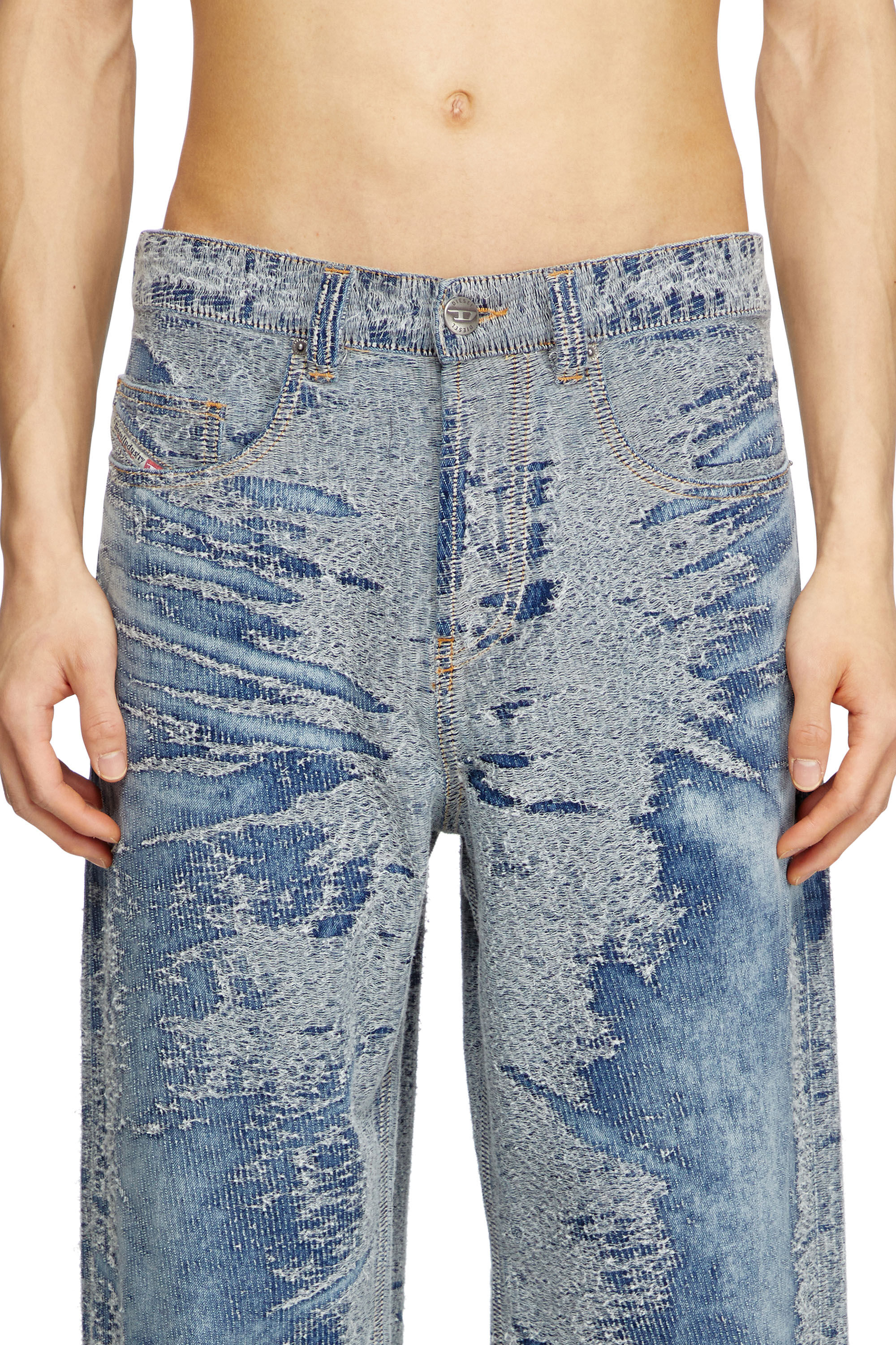 国内発送/Diesel/リラックス ジーンズ 2001 D-Macro 007W4 Men's Relaxed Jeans | Medium blue | Diesel 2001 D-Macro