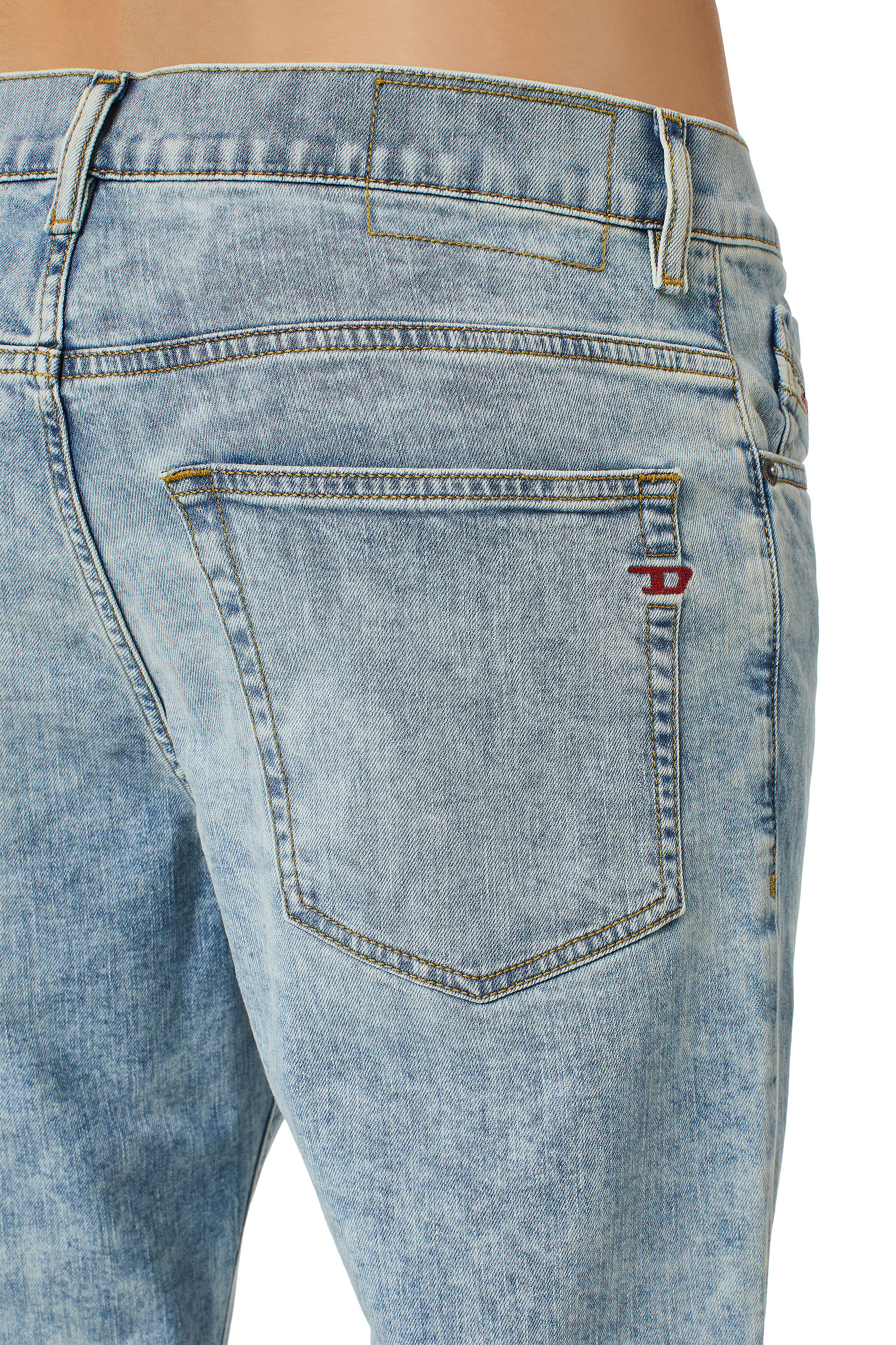 Diesel - 2005 D-FINING 0GDAM Tapered Jeans, Azul Claro - Image 6