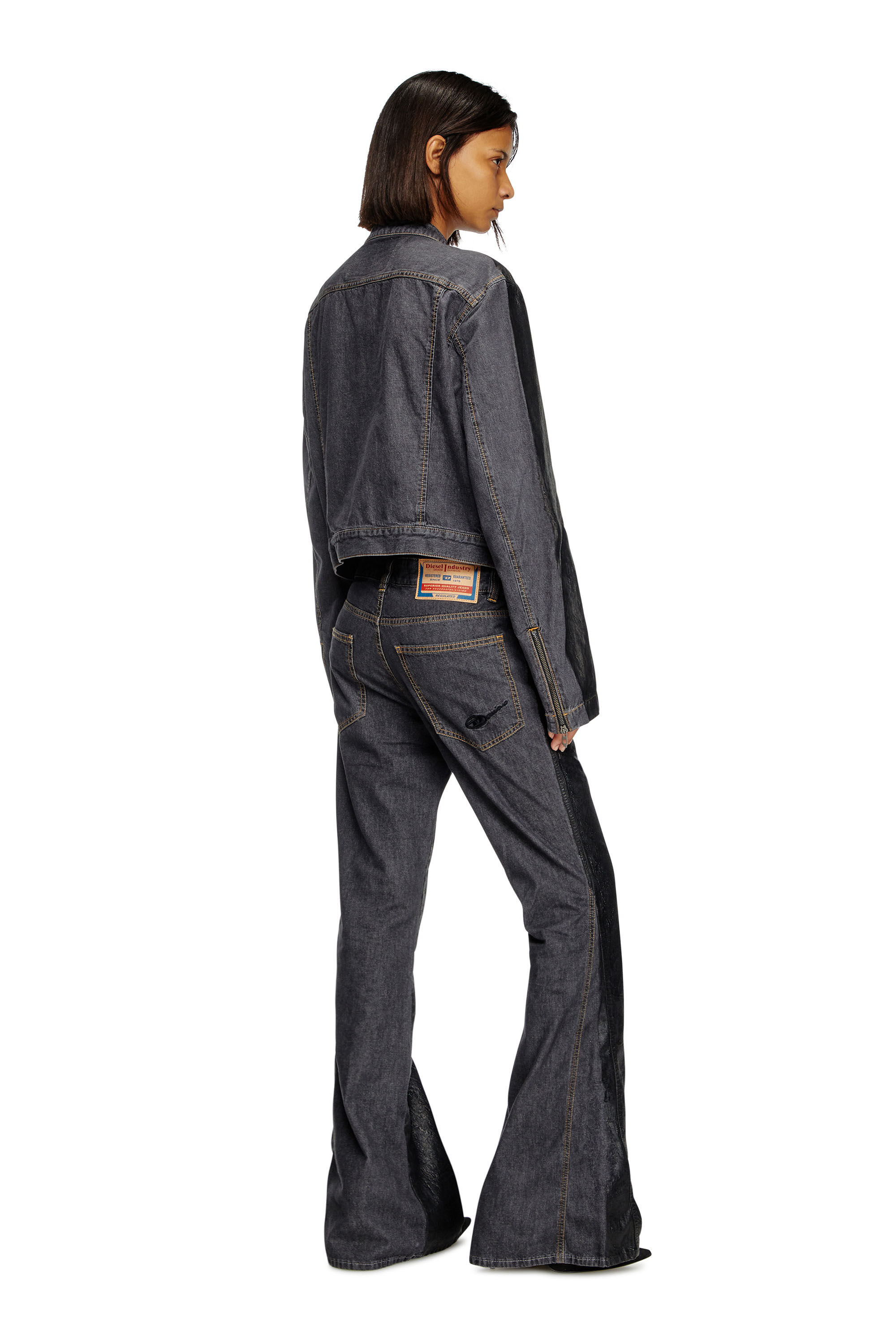 【正規品直輸入】 Women's Bootcut Jeans | Black/Dark grey | Diesel 1998 D-Buck パンツ