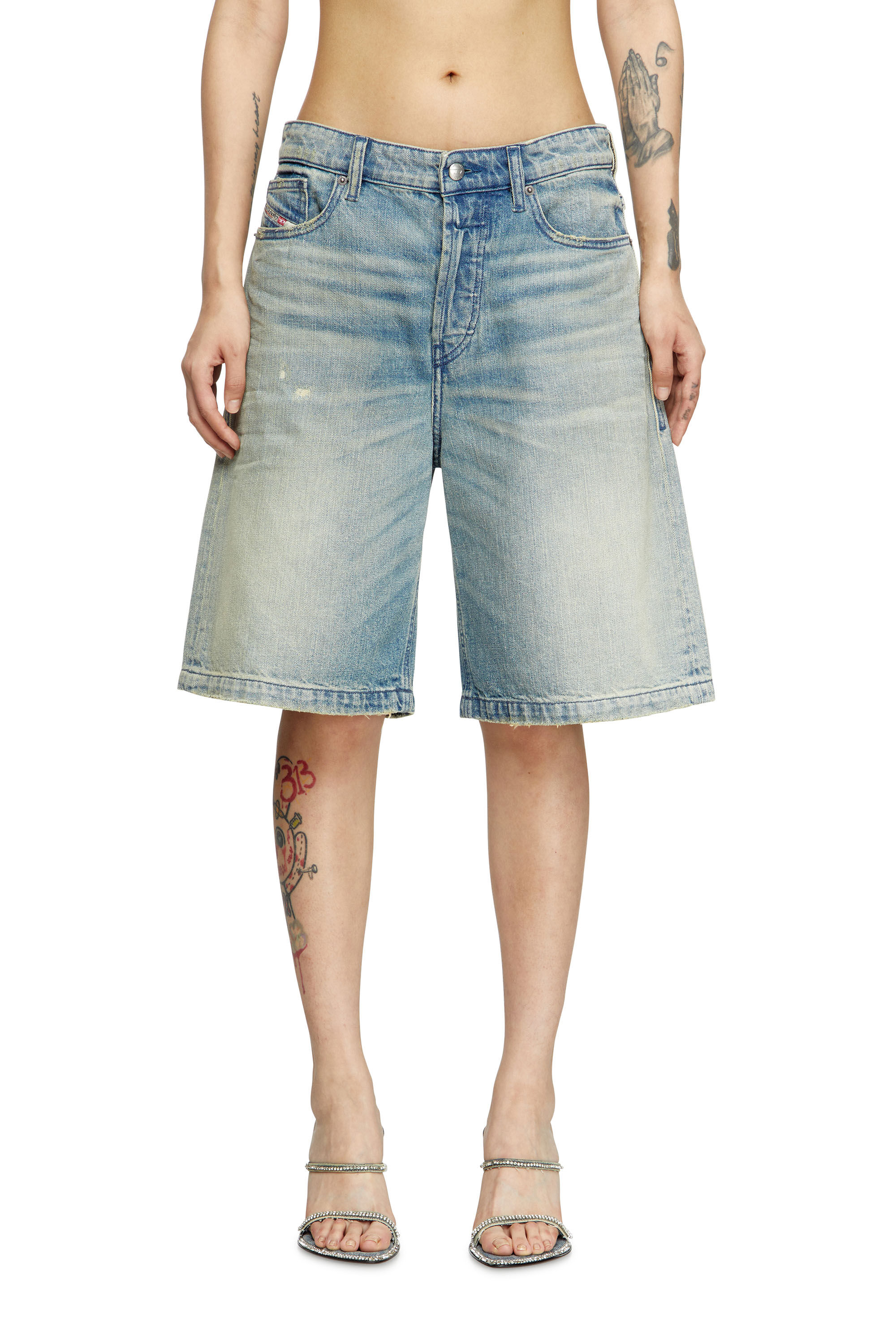 Diesel - DE-SIRE-SHORT, Pantalones cortos en denim de efecto desgastado Mujer in Azul marino - 3