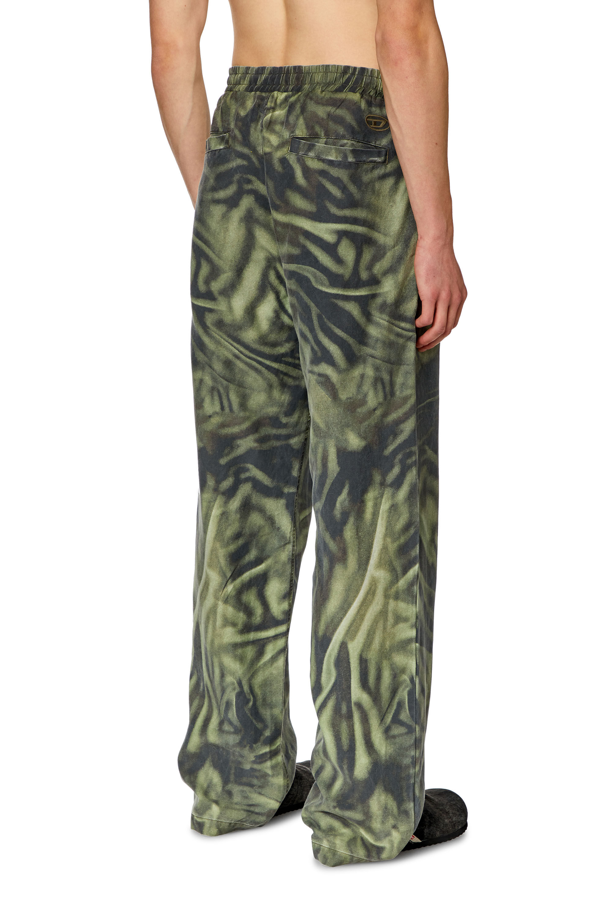 Men's Twill pants with zebra-camo print | Green | Diesel