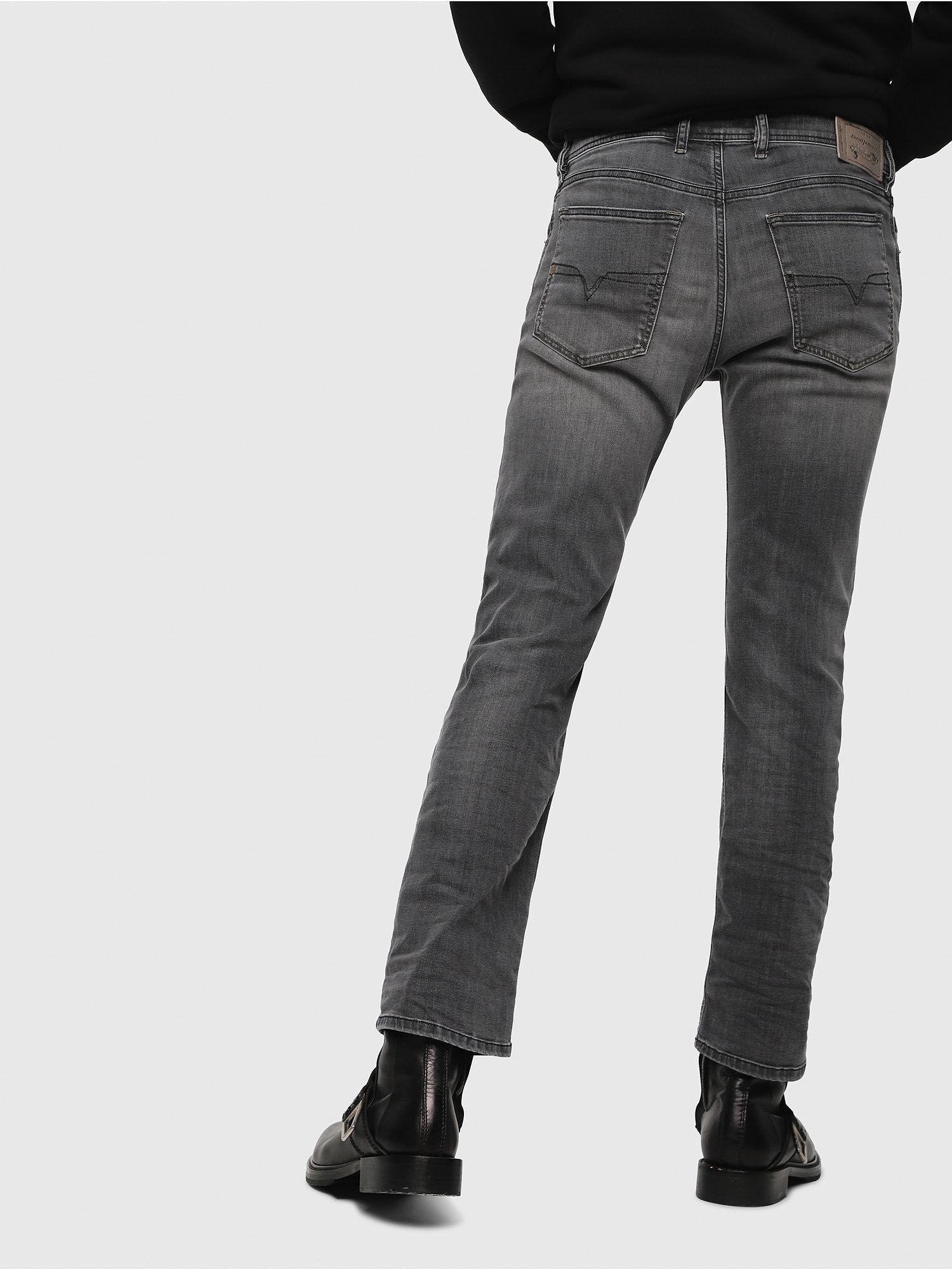 Forkæle Opdage revolution WAYKEE 0662U Men: Straight Black/Dark grey Jeans | Diesel