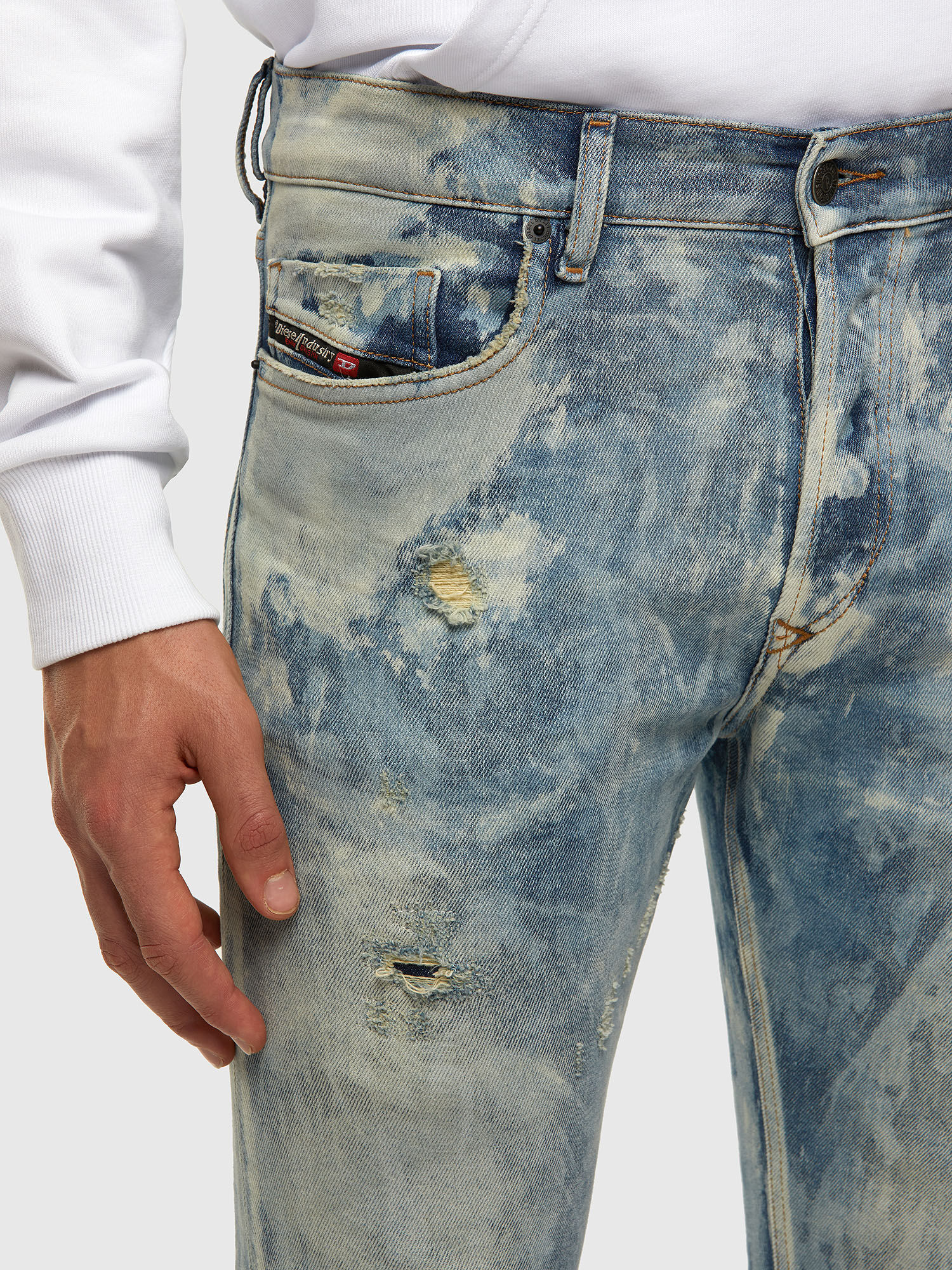Diesel - Tepphar 009FM Slim Jeans, Azul Claro - Image 5