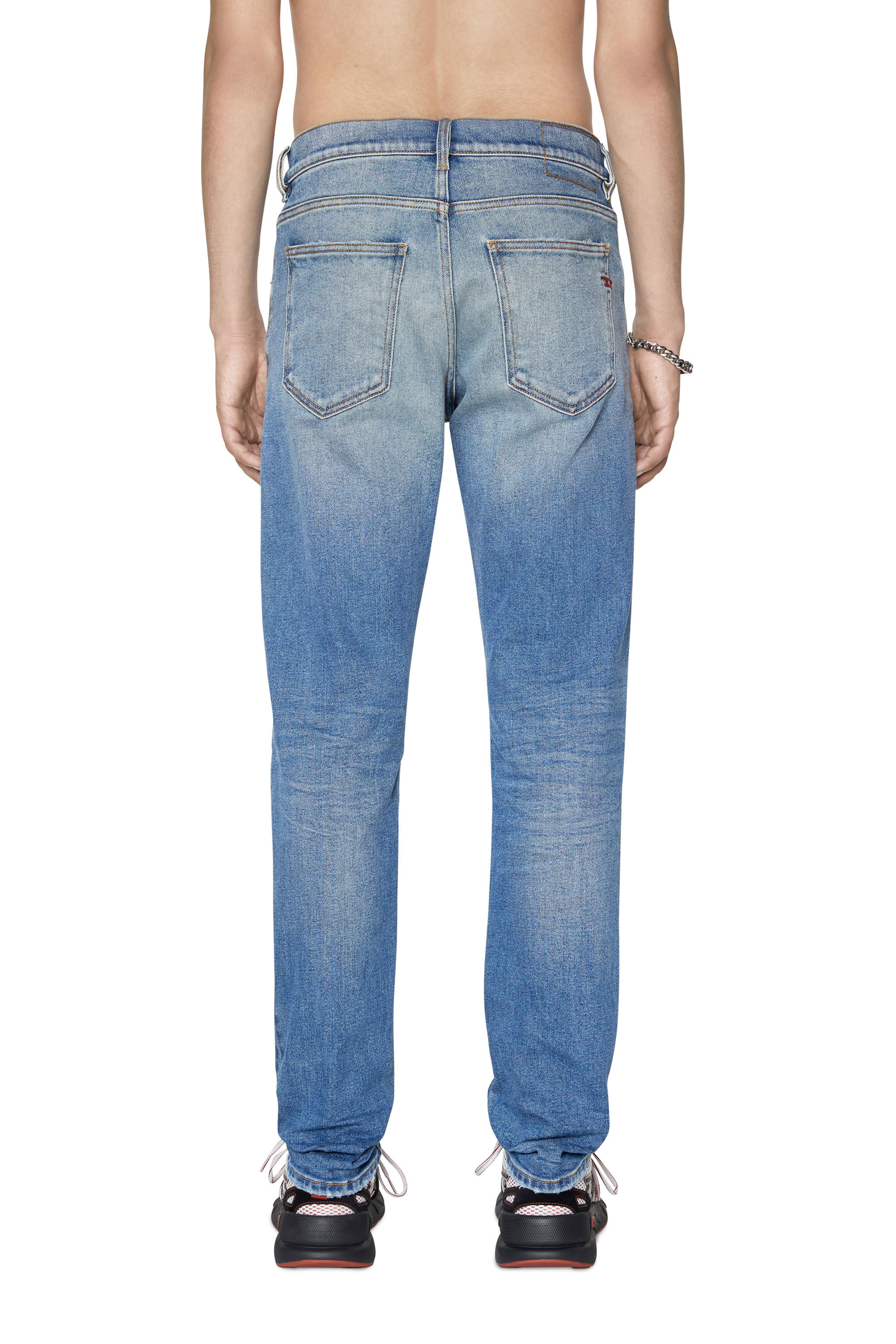 Diesel - Slim Jeans 2019 D-Strukt 09D81, Light Blue - Image 4