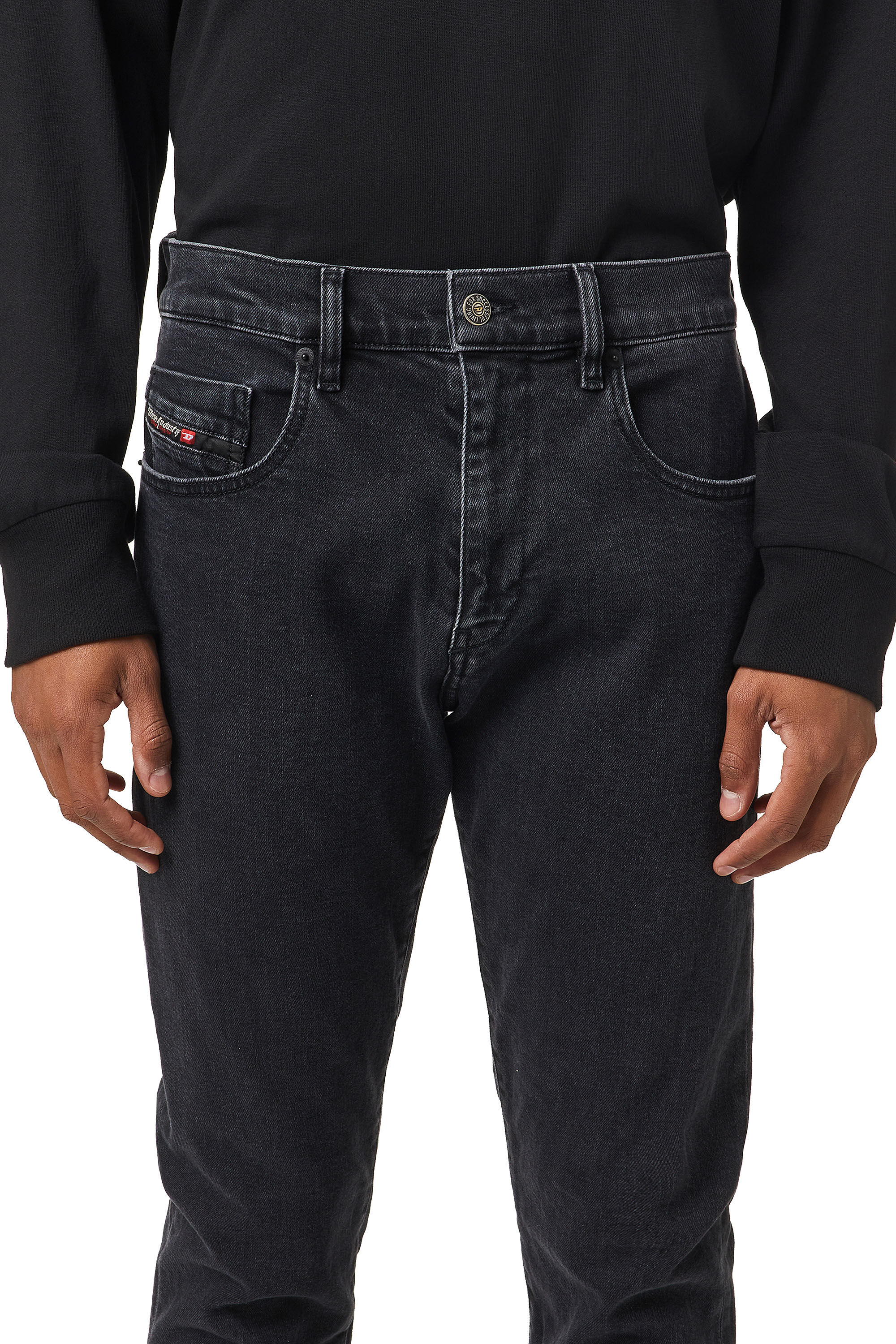 D-STRUKT: Slim Black Jeans | Diesel.com