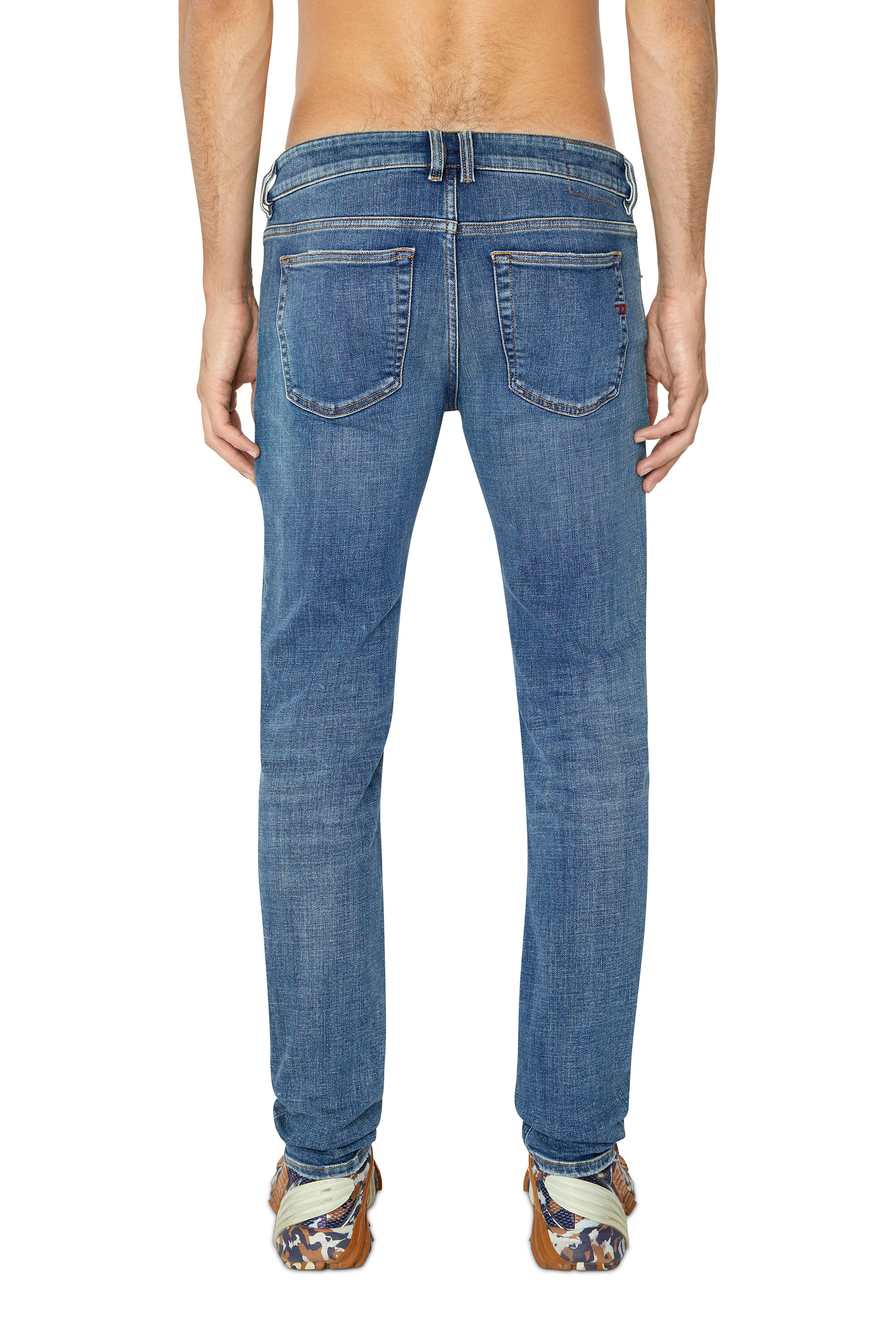 1979 SLEENKER Man: Skinny blue Jeans | Diesel.com