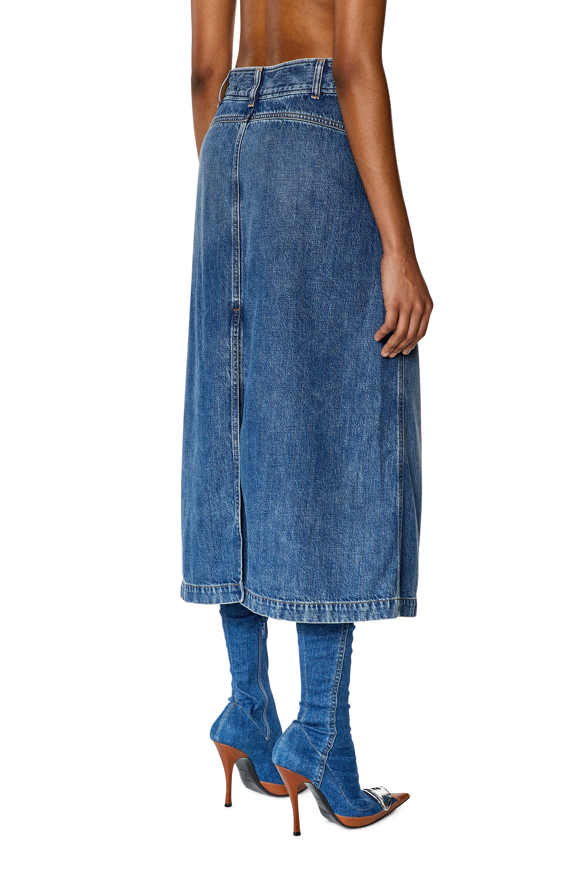 Gored Peasant Skirt in Black