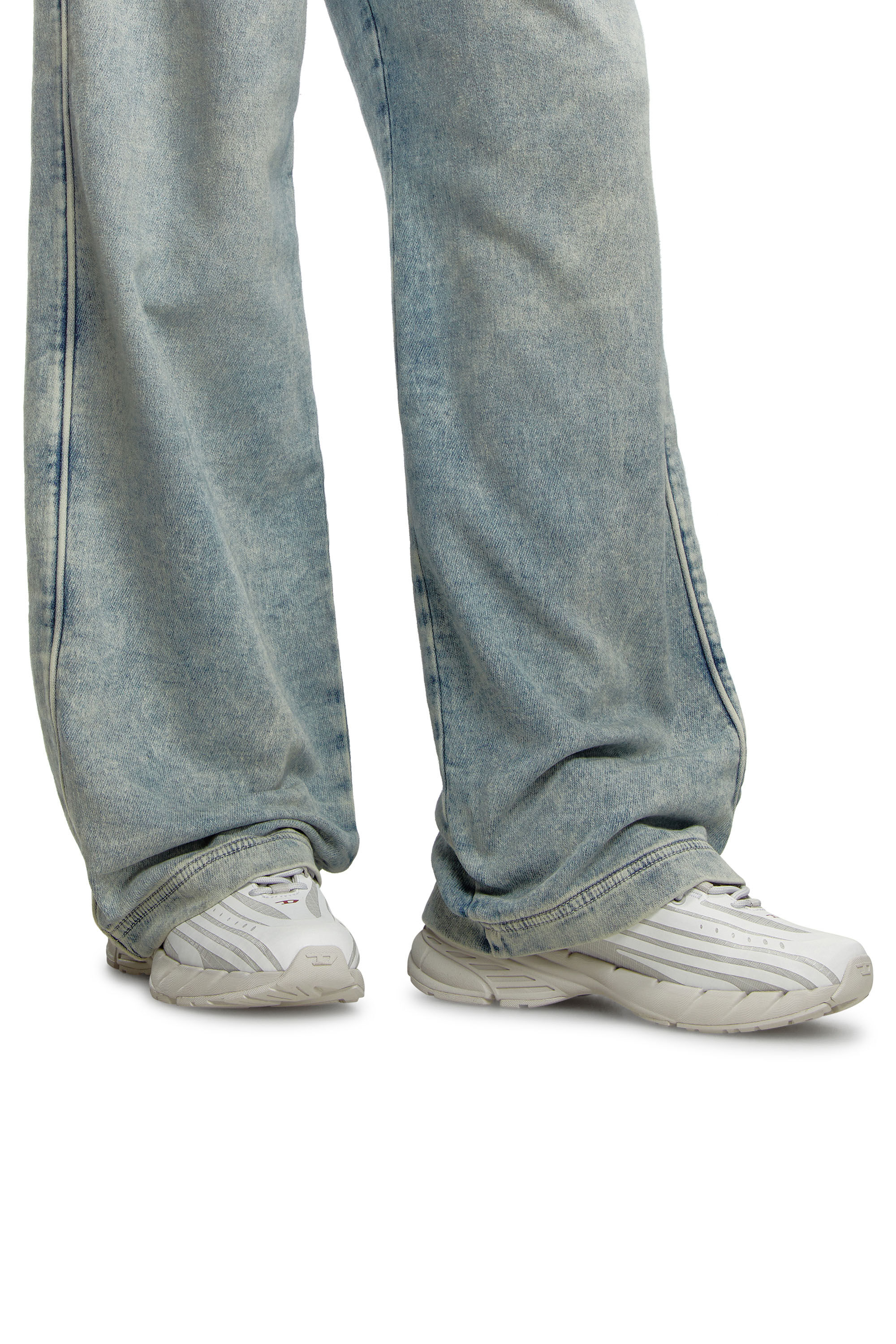 Women's D-Airspeed Low-Striped sneakers in coated ripstop