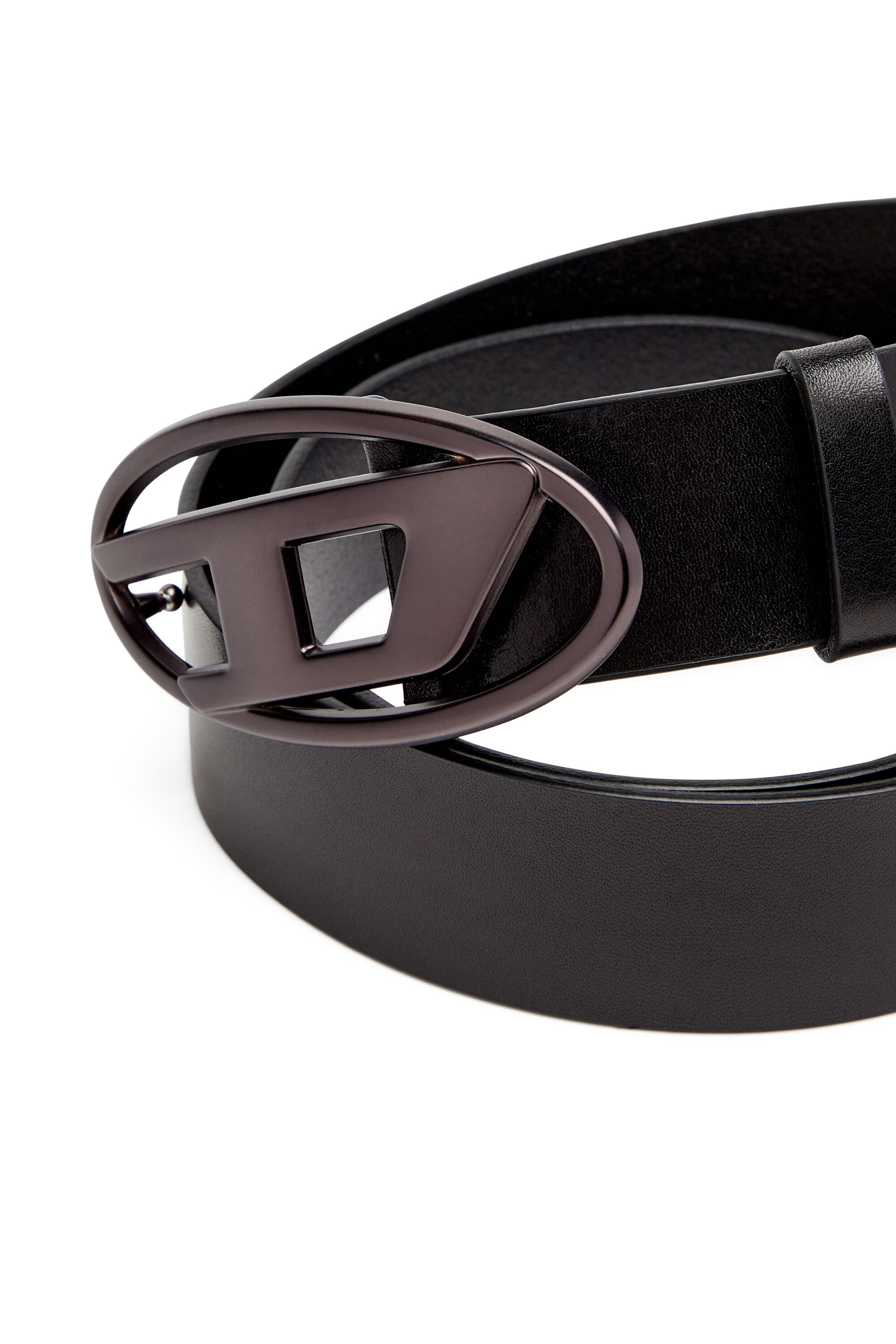 Women's Leather belt with metallic Oval D buckle | Black Women's Leather belt with metallic Oval D buckle | Black