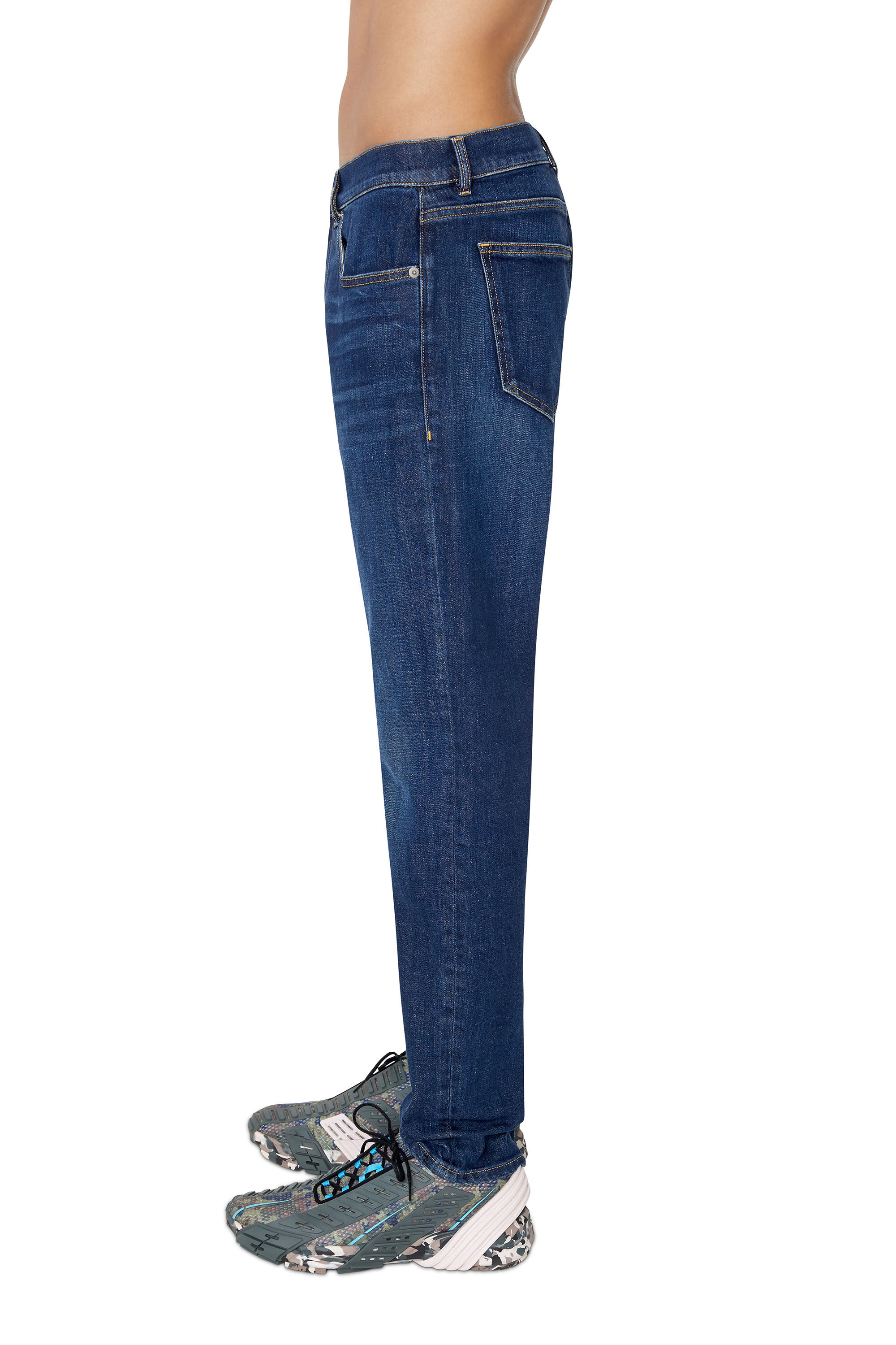 2019 D-STRUKT Man: Slim blue Jeans mid rise | Dark Blue | Diesel