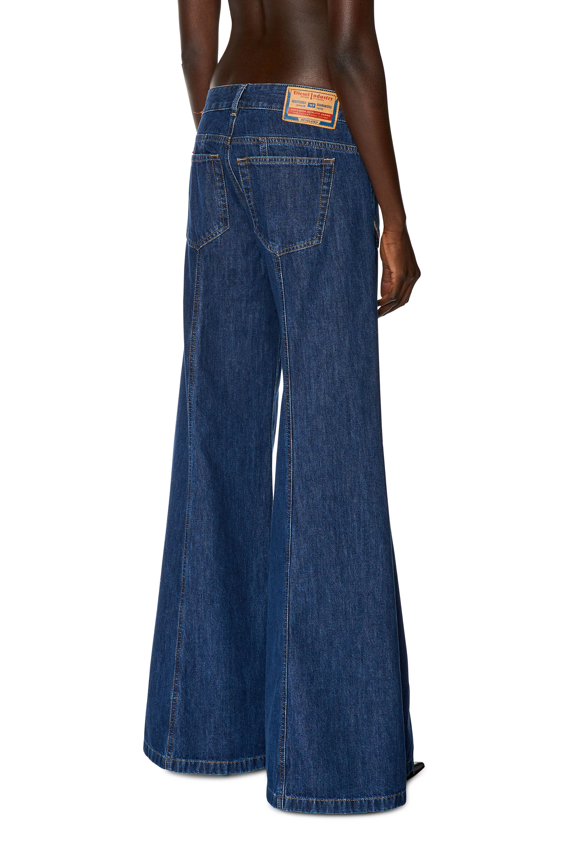 Diesel - Bootcut and Flare Jeans D-Aki 09H99,  - Image 4