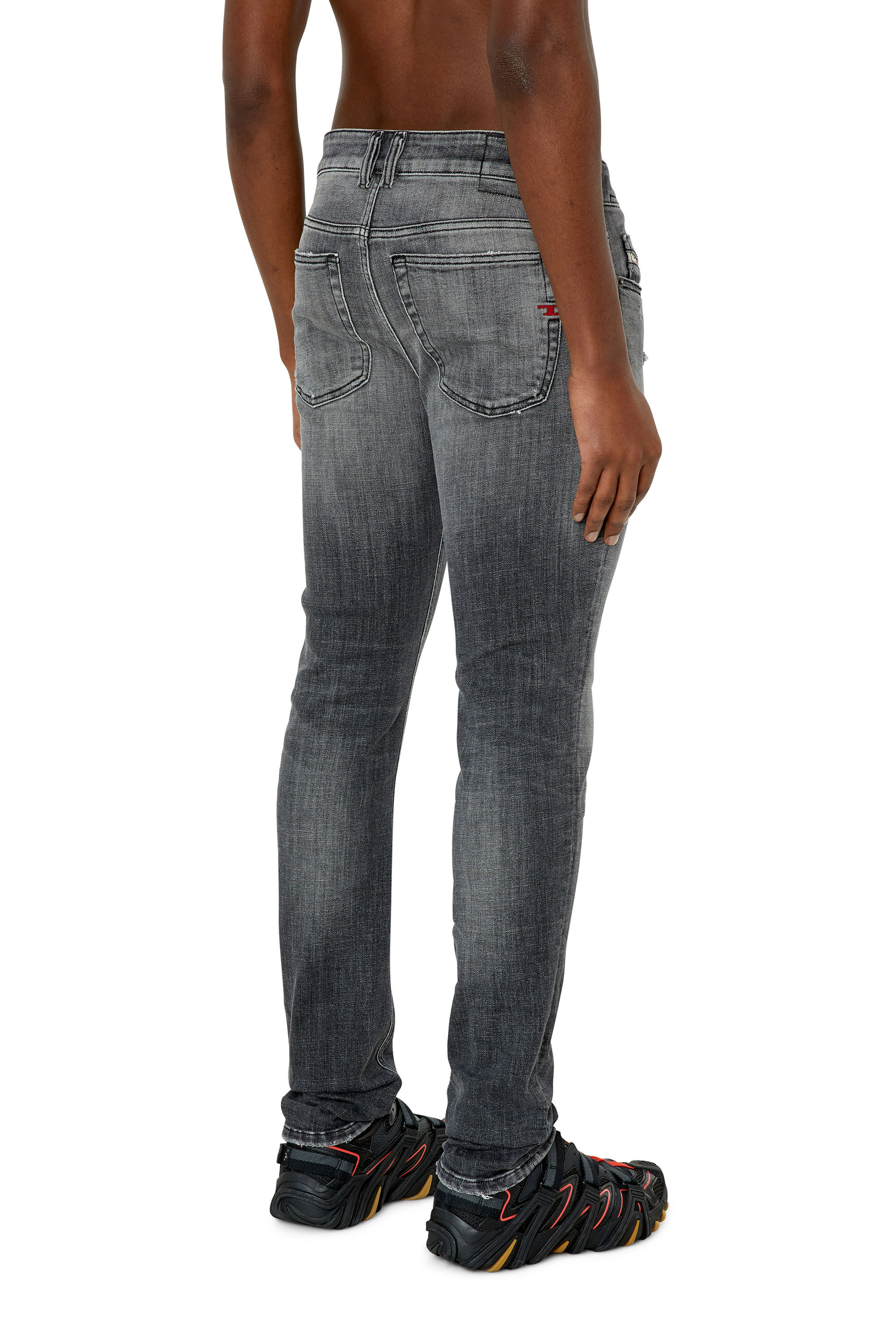 1979 SLEENKER Man: low waist skinny Black/Dark grey Jeans