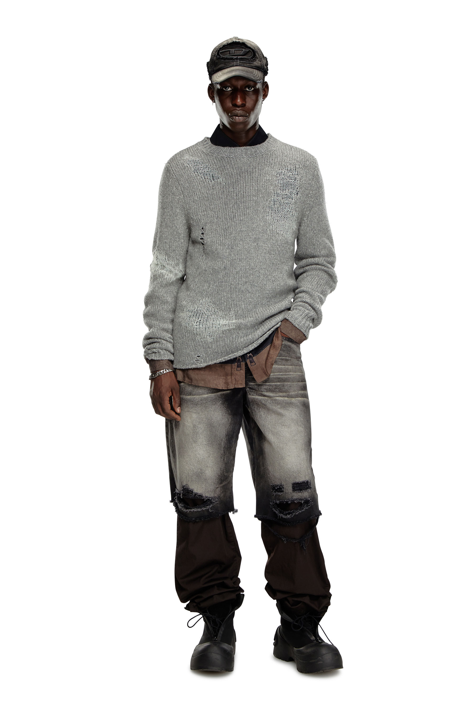 Men s Distressed jumper in wool blend Grey Diesel