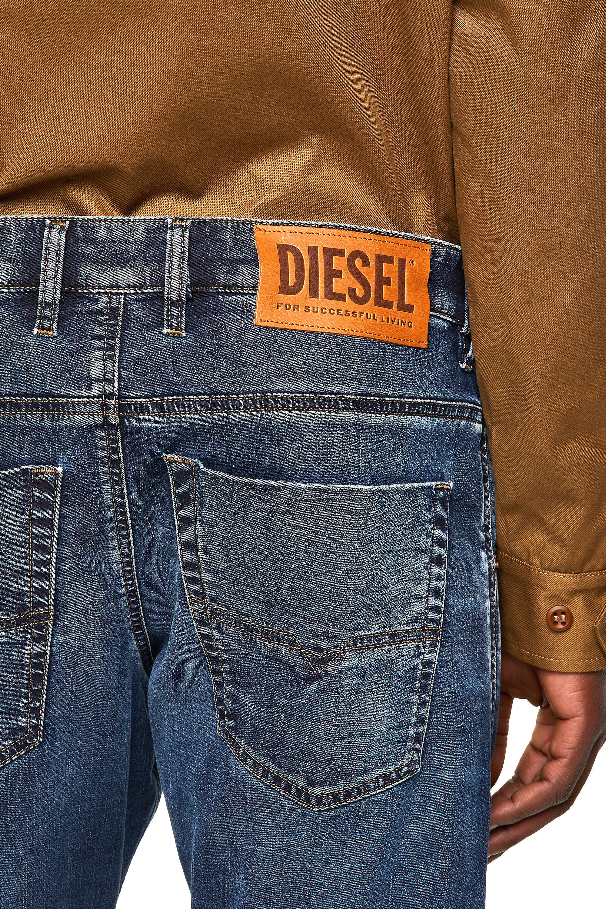 Diesel - Krooley JoggJeans® 069VX Tapered, Azul Oscuro - Image 6