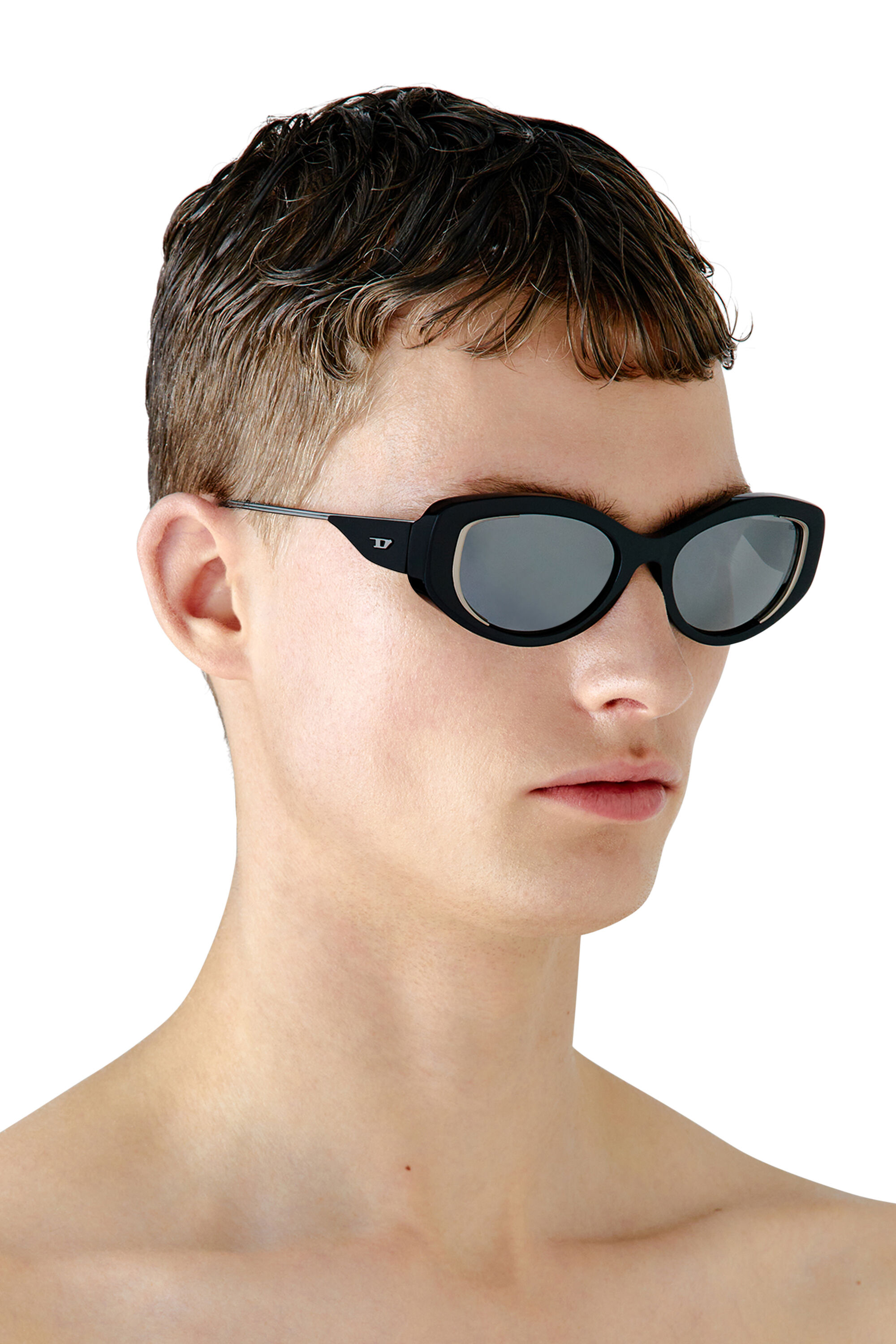Women s Cat eye style sunglasses Black Diesel