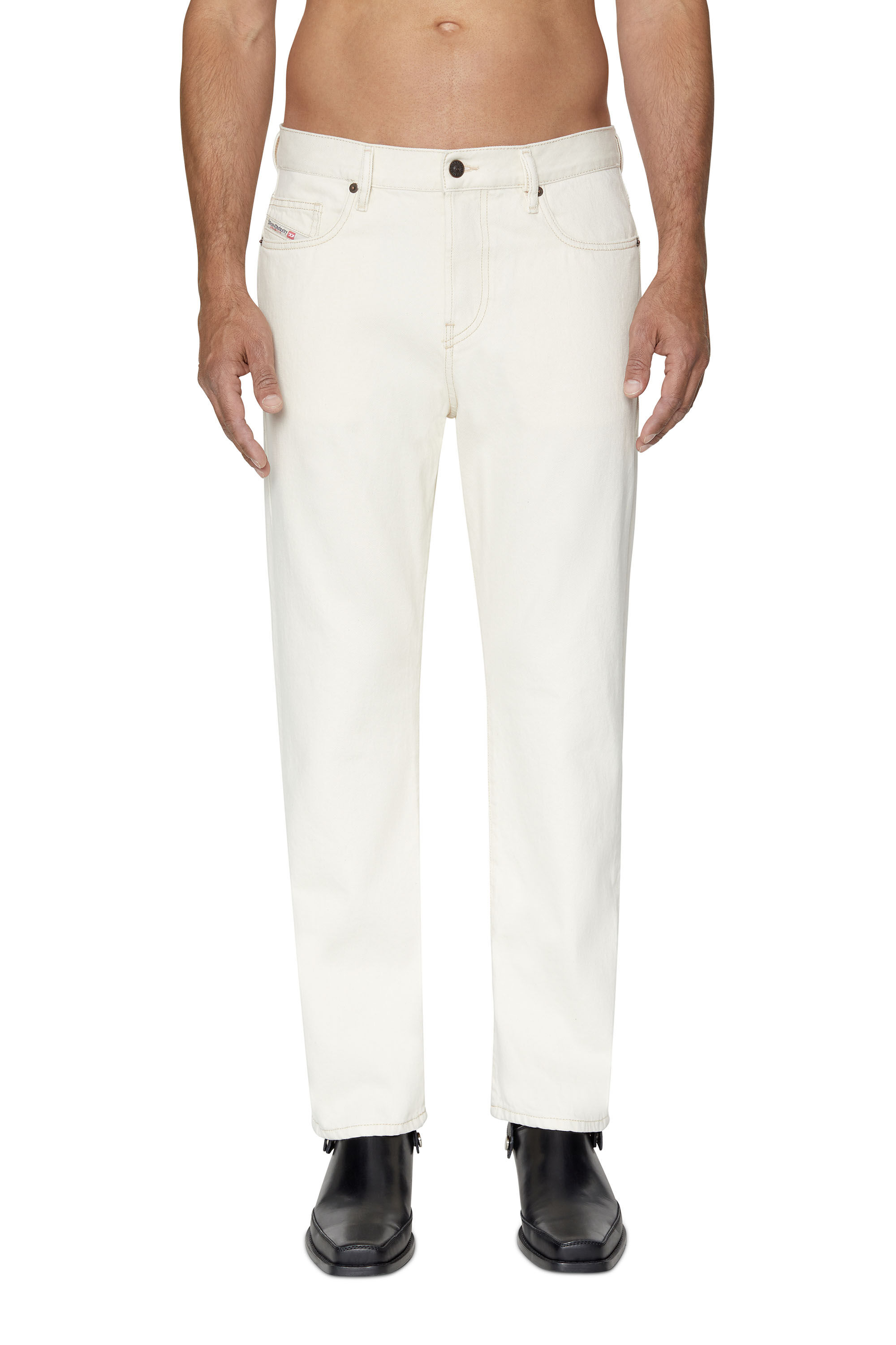 デニム・ジーパン DIESEL Men Denim Pants A05156 09B95 100 White Men's Regular Jeans | White | Diesel 2023 D-Finitive