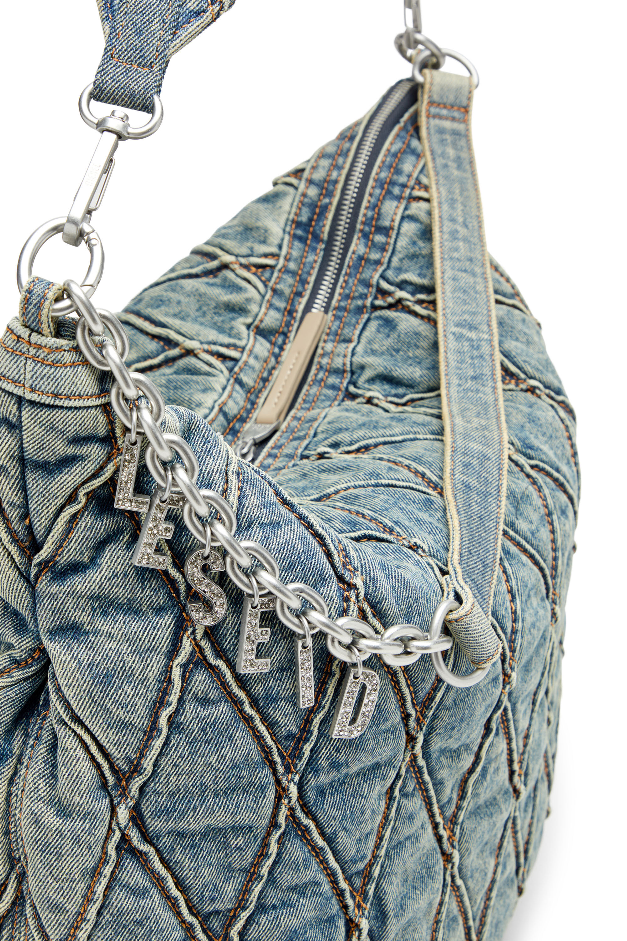 Diesel - CHARM-D HOBO, Charm-D-Bolso hobo grande en denim acolchado con motivo argyle Mujer in Azul marino - 5