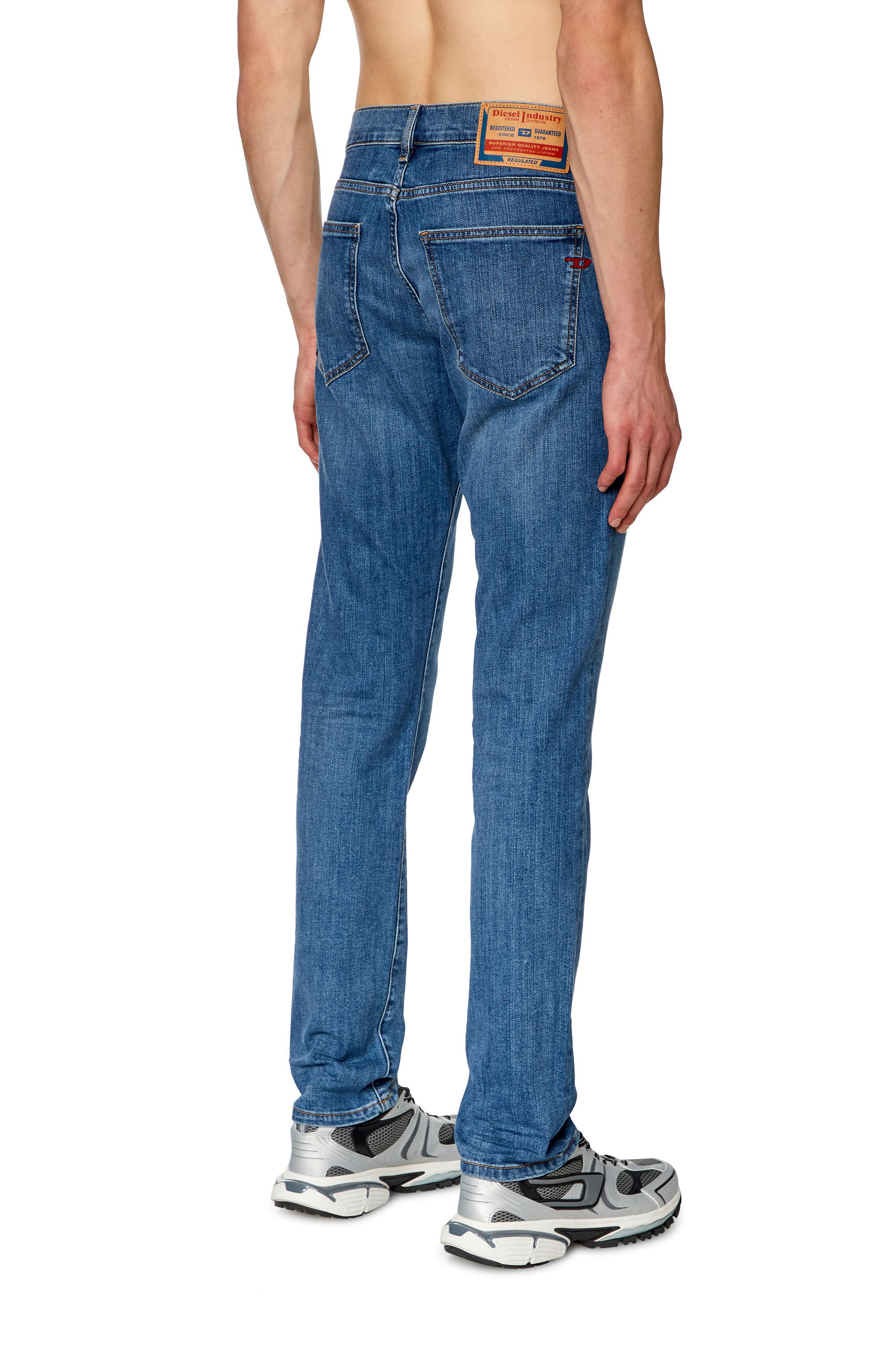 Diesel - Slim Jeans 2019 D-Strukt 0KIAL, Hombre Slim Jeans - 2019 D-Strukt in Azul marino - Image 3
