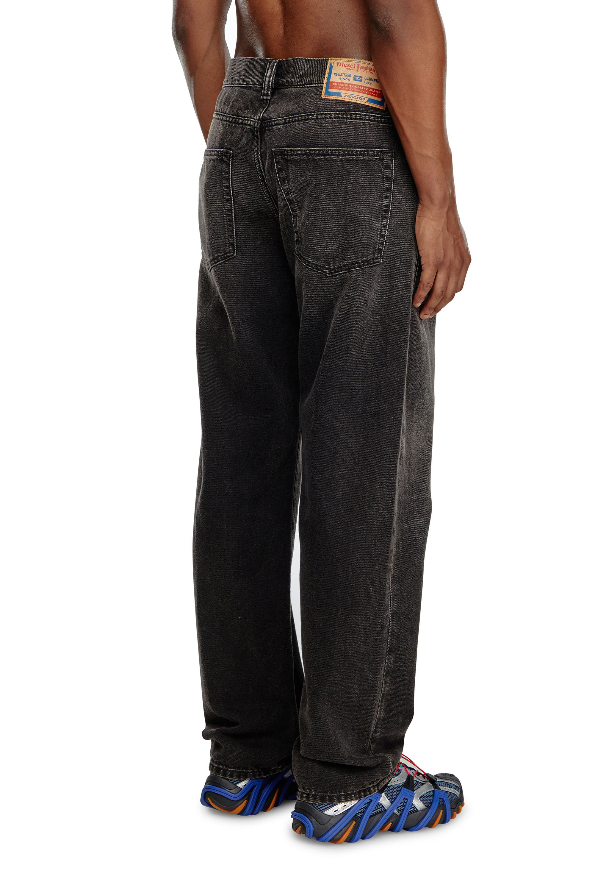 Diesel - Straight Jeans 2010 D-Macs 09J96, Hombre Straight Jeans - 2010 D-Macs in Negro - Image 4