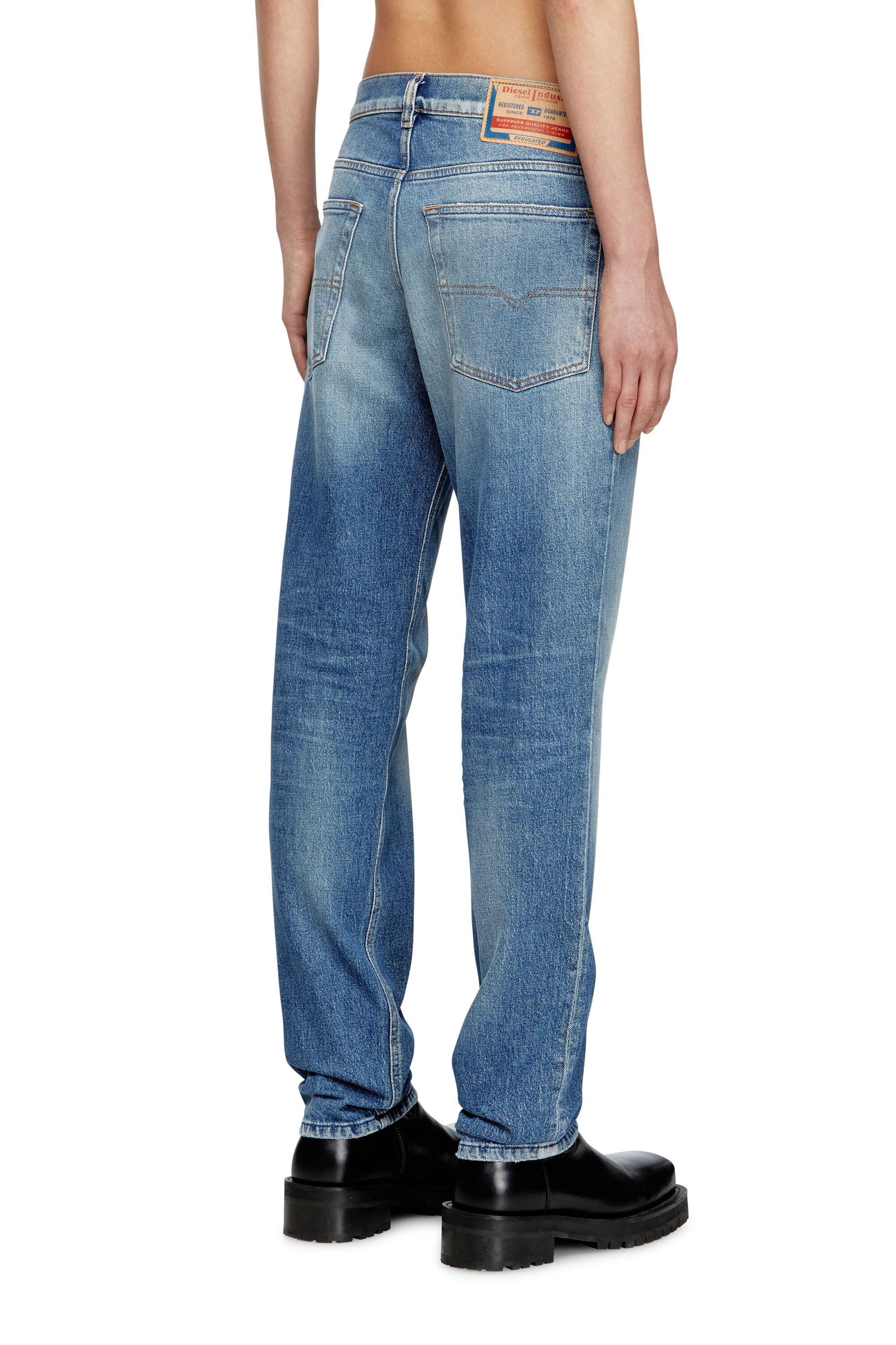 Diesel - Regular Jeans 2023 D-Finitive 09M12 Hombre, Azul medio - 4