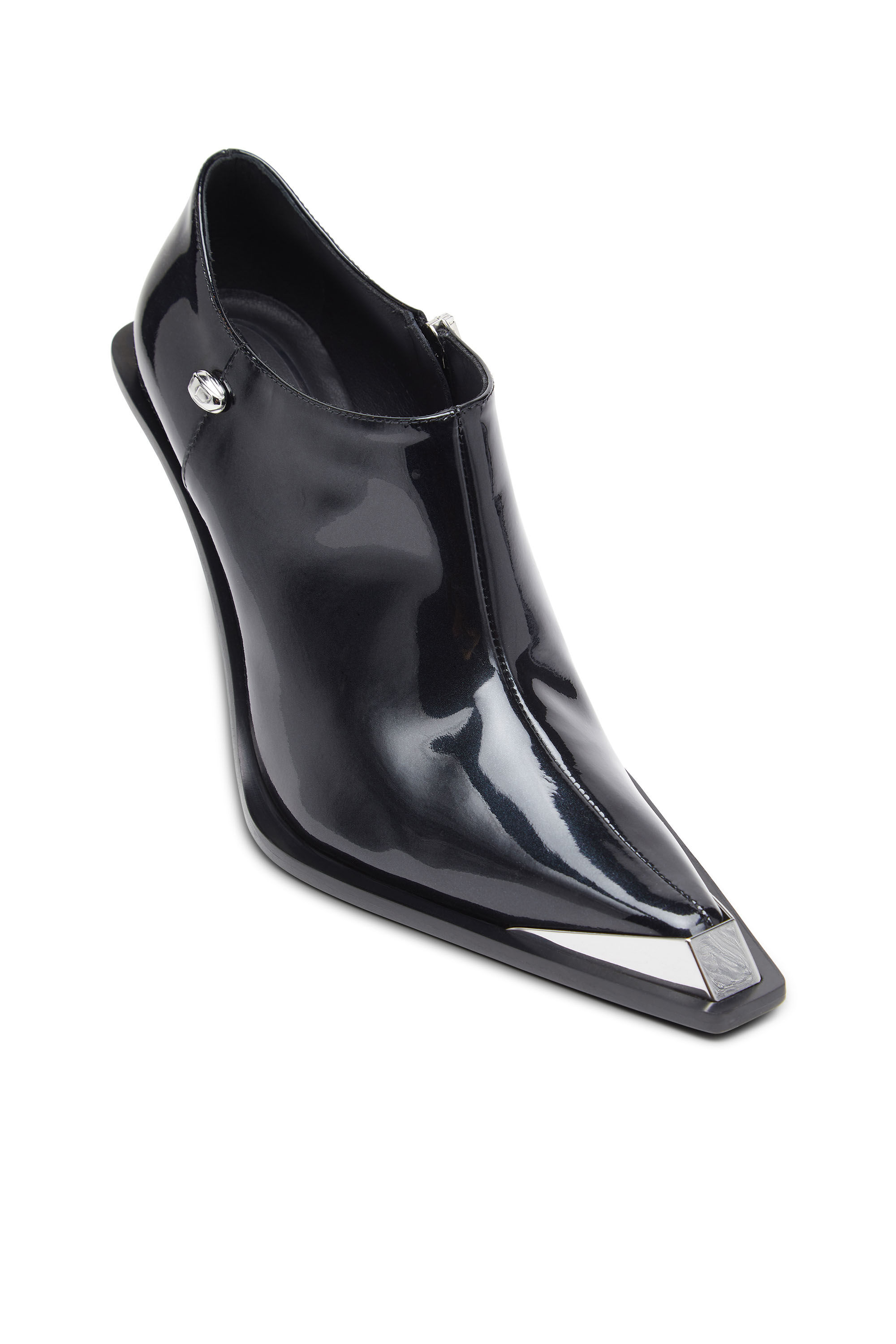 【関税込み】Diesel ブラック D-Tona Sc ブーツ Women's D-Tona-Ankle boots in patent leather | Black | Diesel