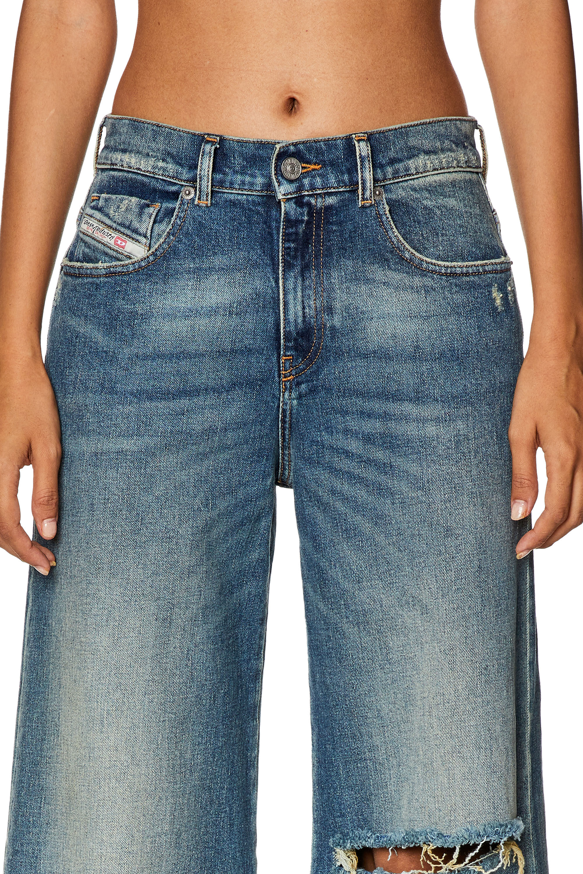 Diesel - Bootcut and Flare Jeans 1978 D-Akemi 007M5, Azul medio - Image 4