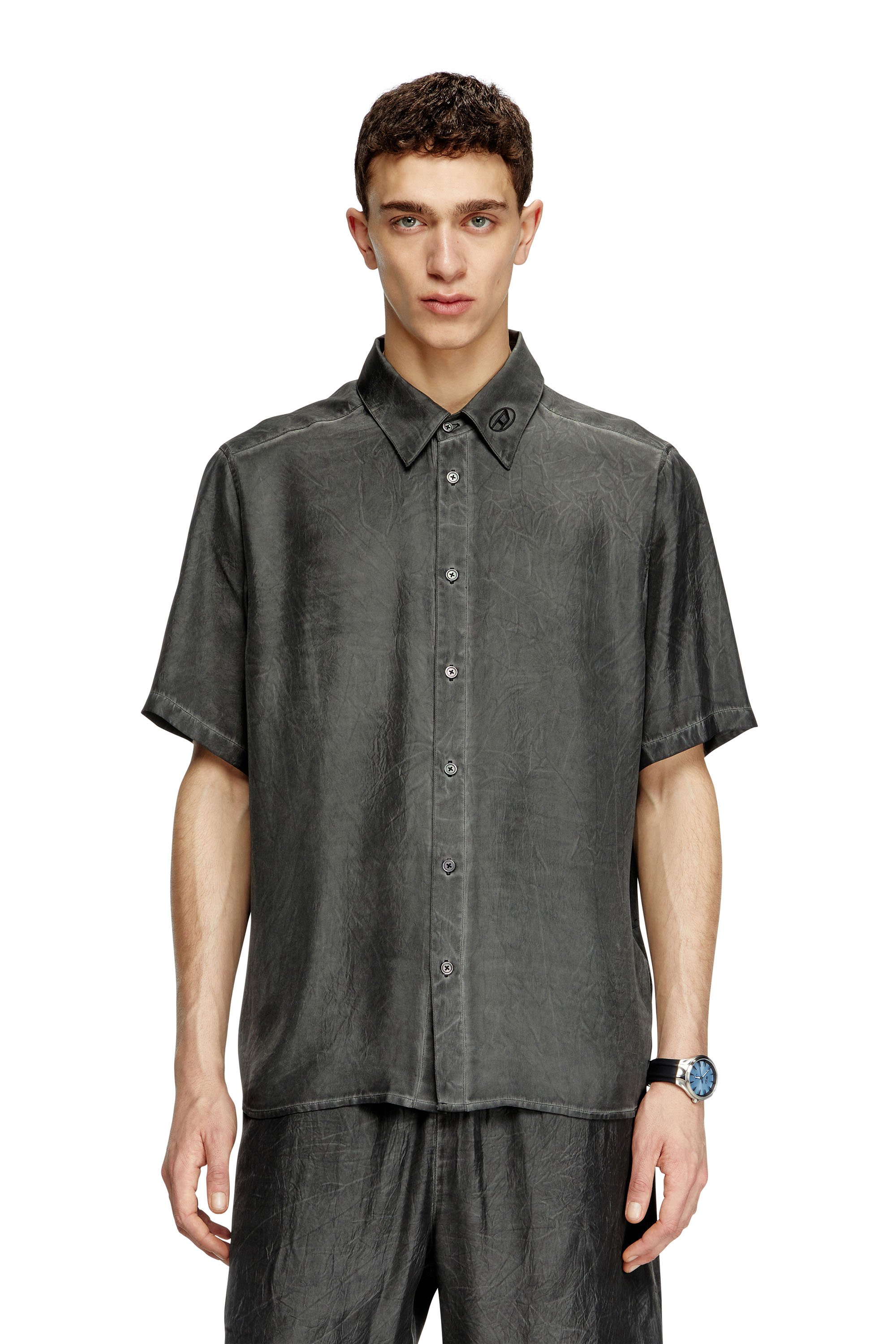 Diesel - S-LEON-SHORT, Camisa arrugada de manga corta con cuello con logotipo Unisex in Negro - 1