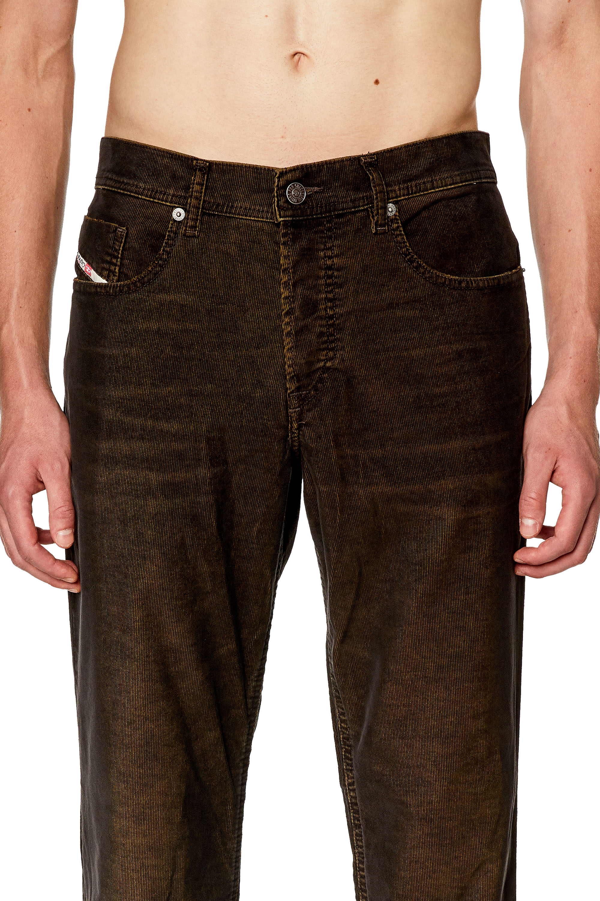 Diesel - Tapered Jeans 2023 D-Finitive 003GJ, Verde Oscuro - Image 5