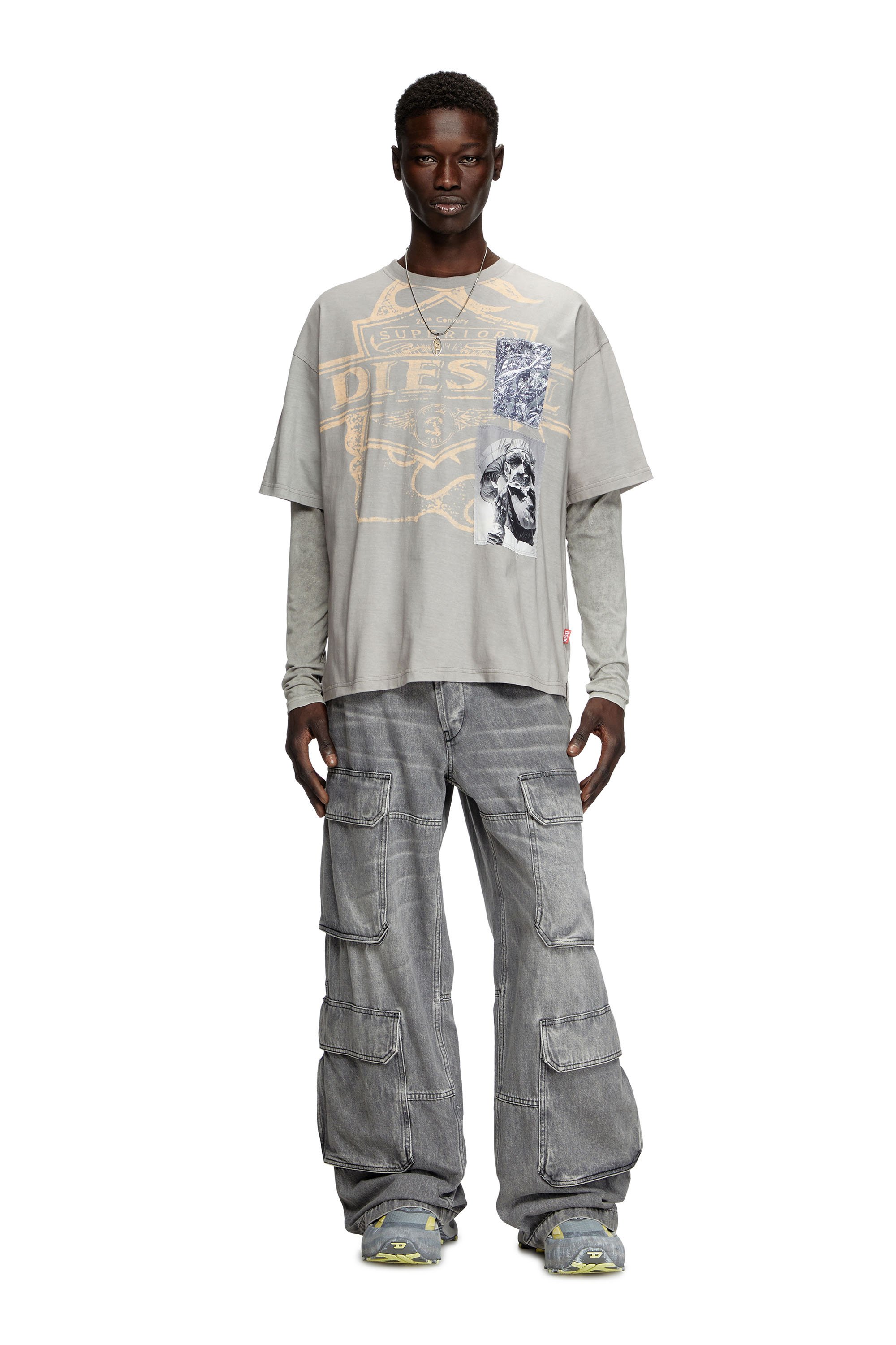 Diesel - T-BOXT-SLITS-R8, Man's T-shirt with patch detail in Grey - 3