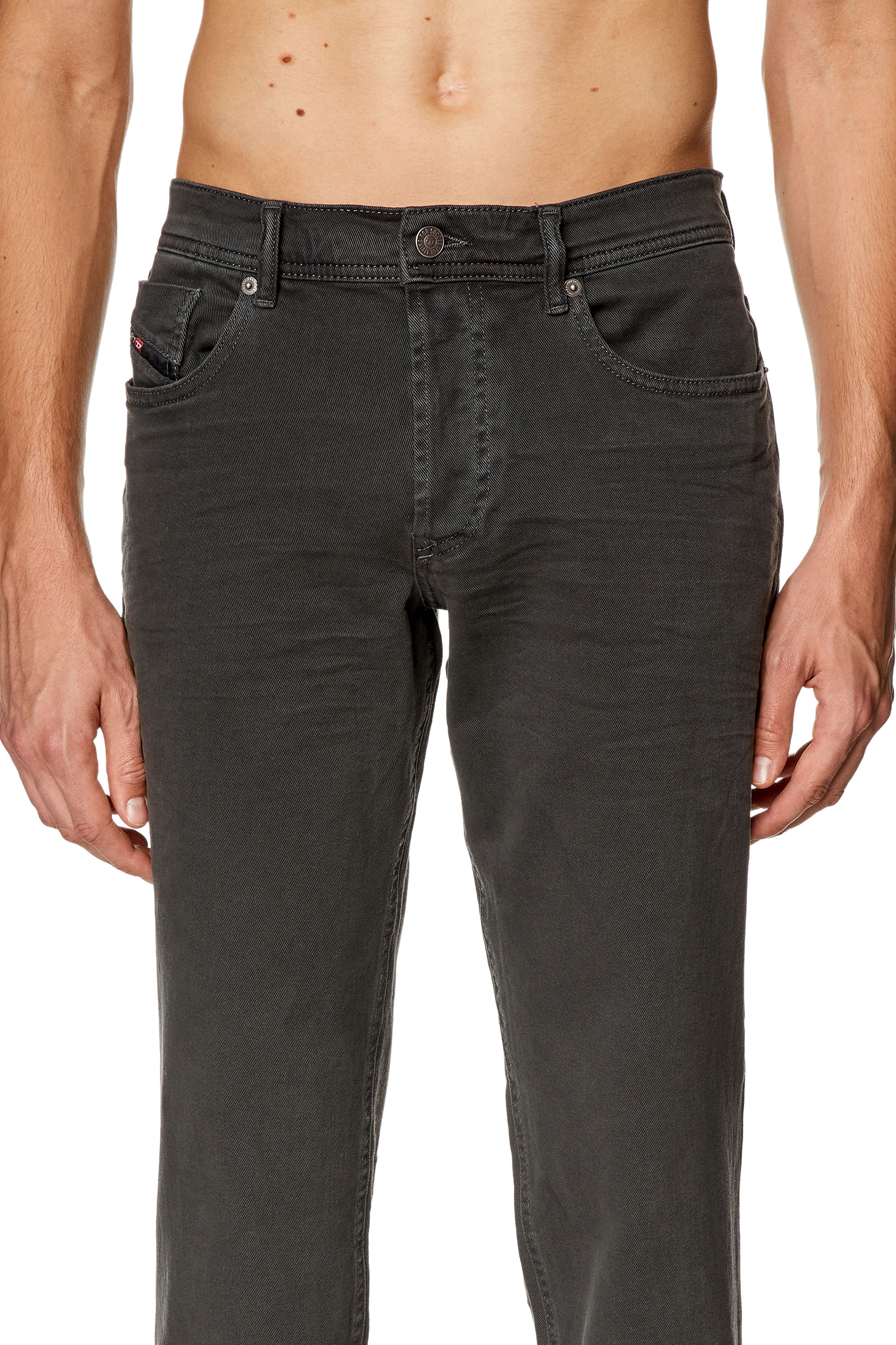 Diesel - Tapered Jeans 2023 D-Finitive 0QWTY, Gris oscuro - Image 3