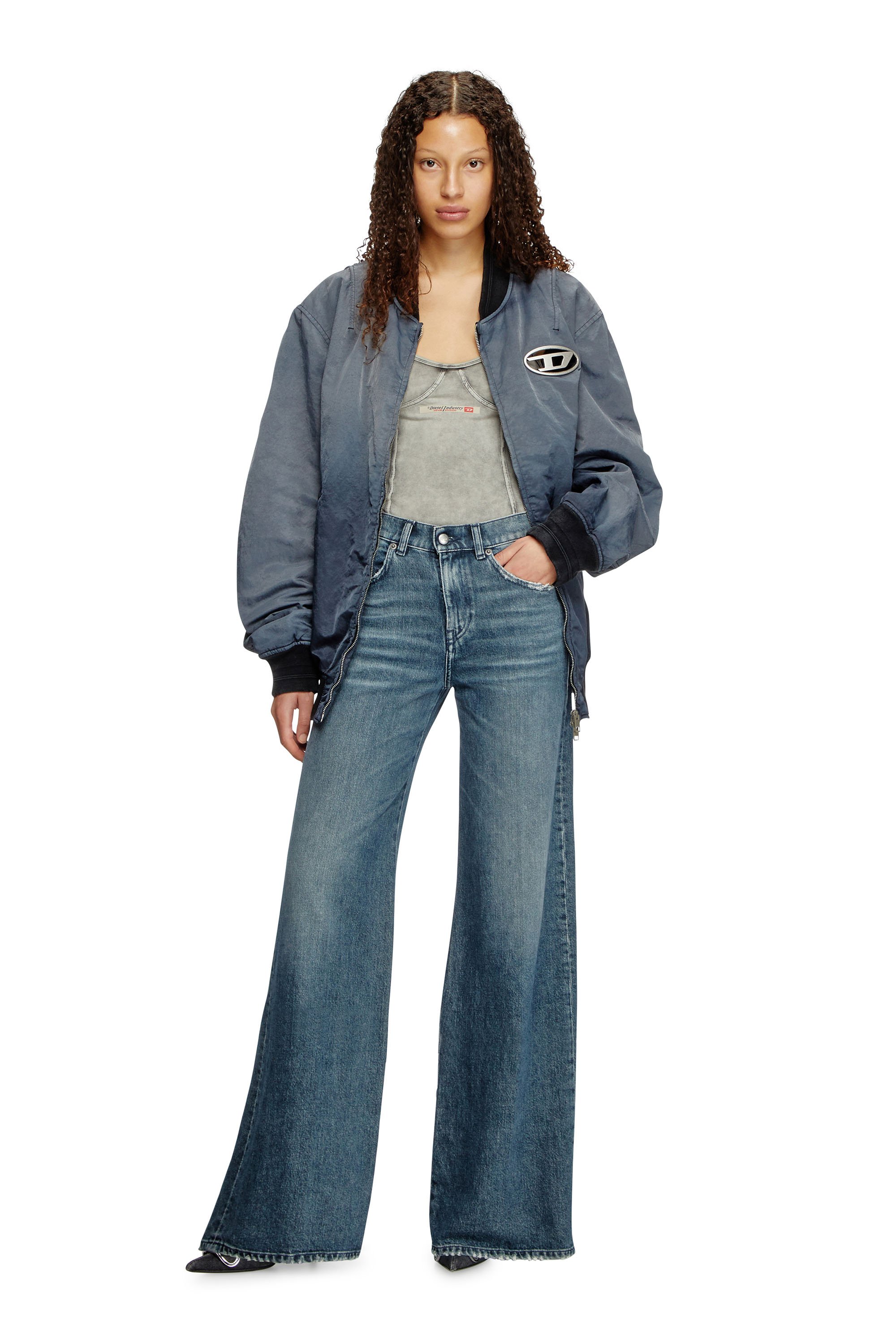 Diesel - Flare Jeans 1978 D-Akemi 007Y7 Mujer, Azul medio - 2