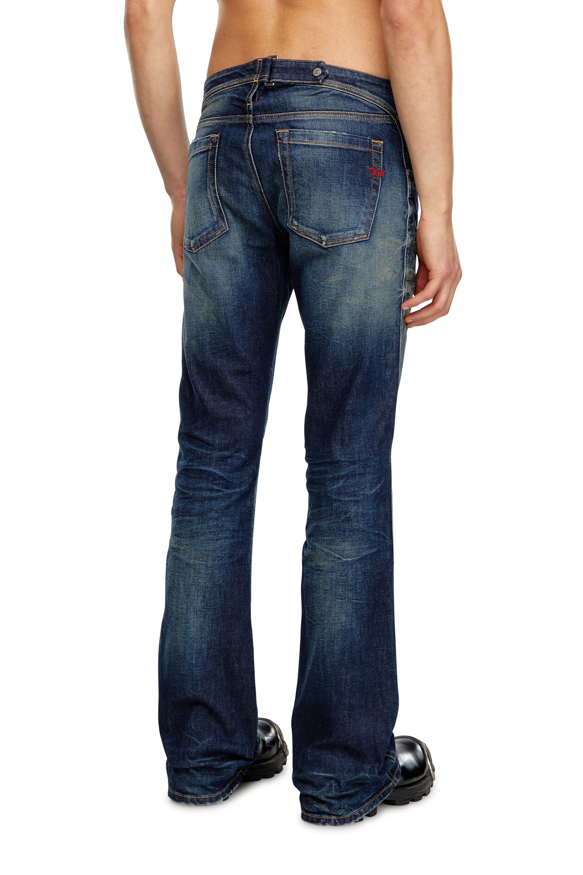 Diesel - Bootcut Jeans D-Backler 09H79, Azul Oscuro - Image 4