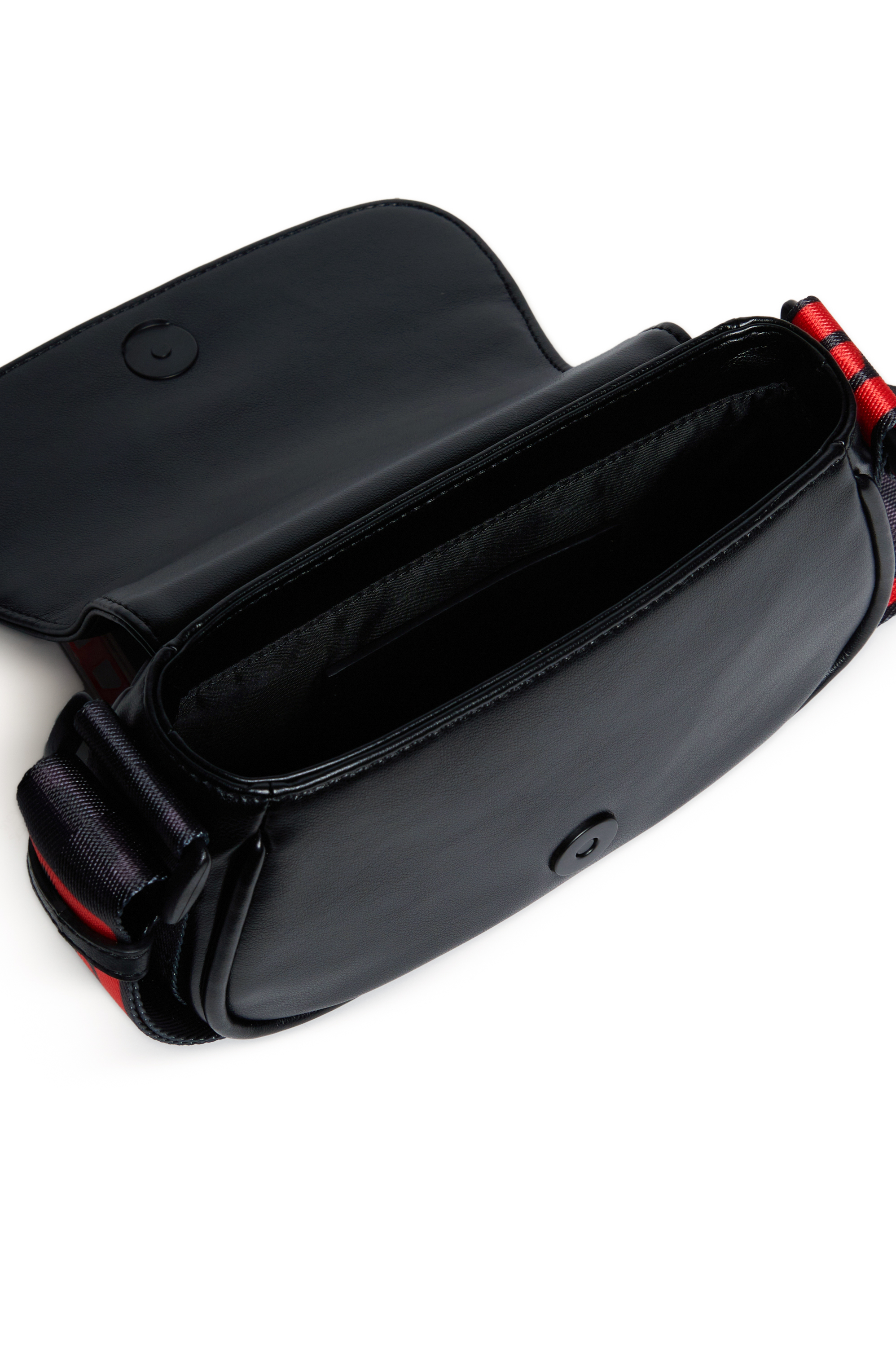 CROSSBODY