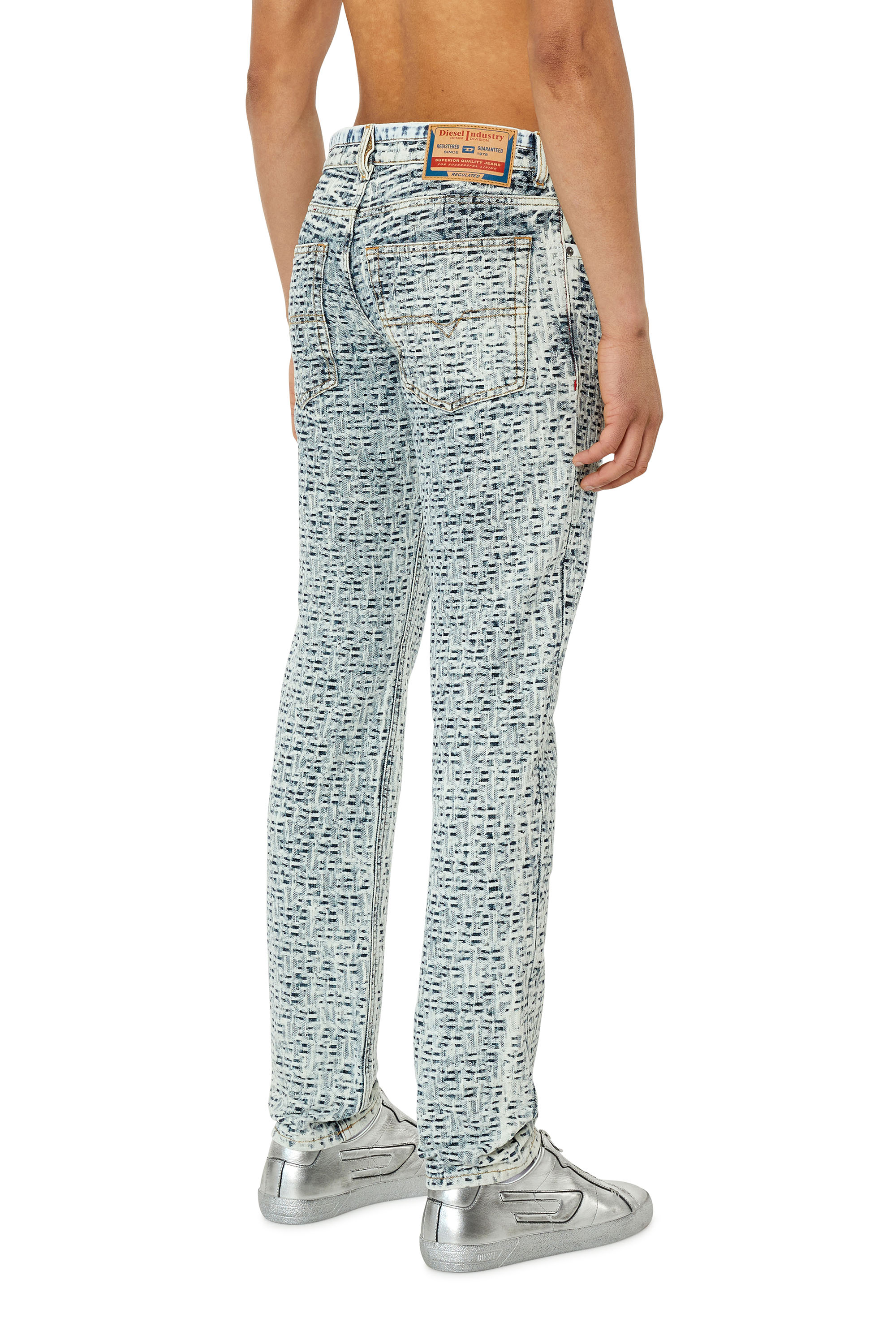 Diesel - 1995 D-Sark 0EMAA Straight Jeans, Light Blue - Image 2