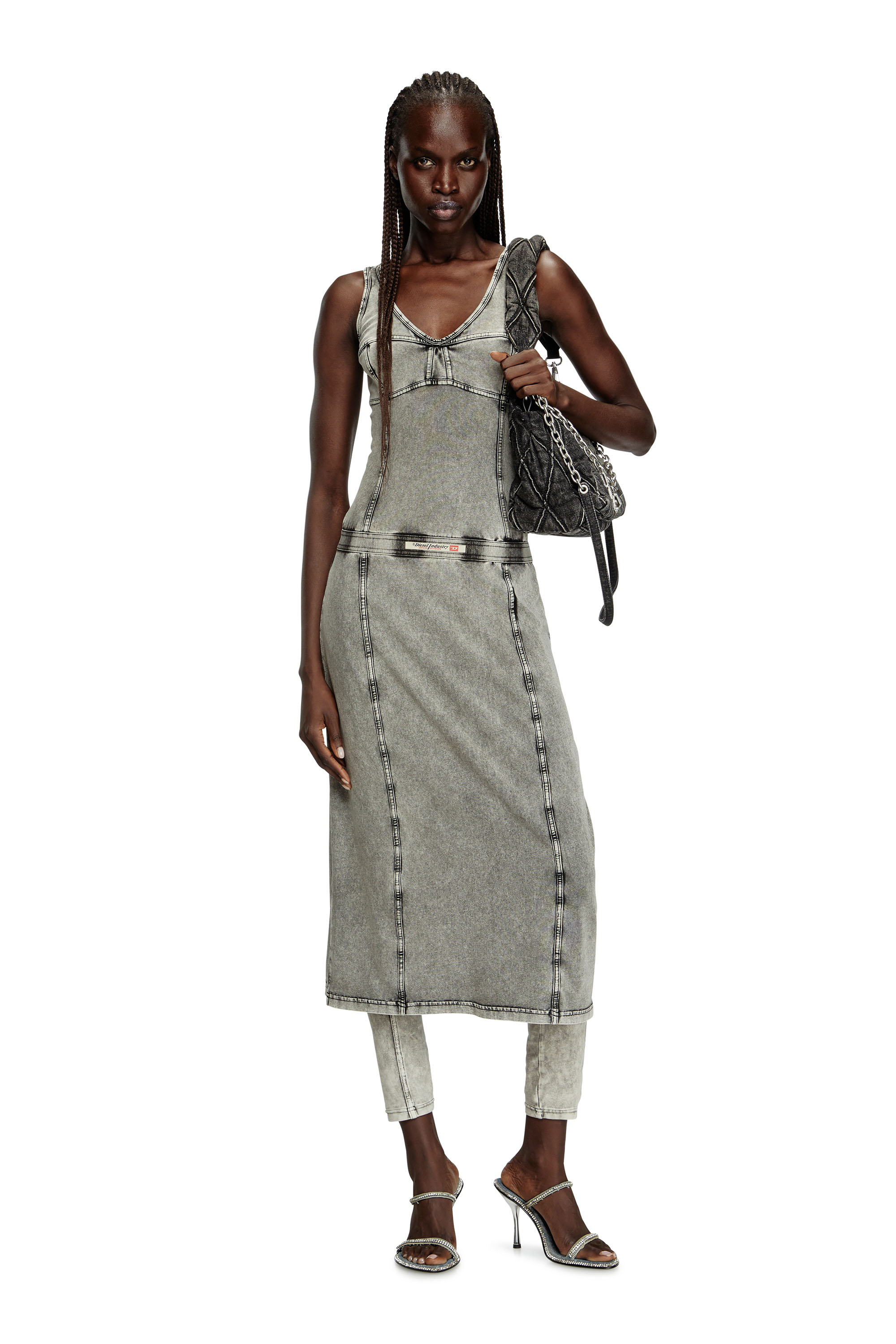 Diesel - D-INNY, Vestido midi sin mangas con efecto denim Mujer in Gris - 1