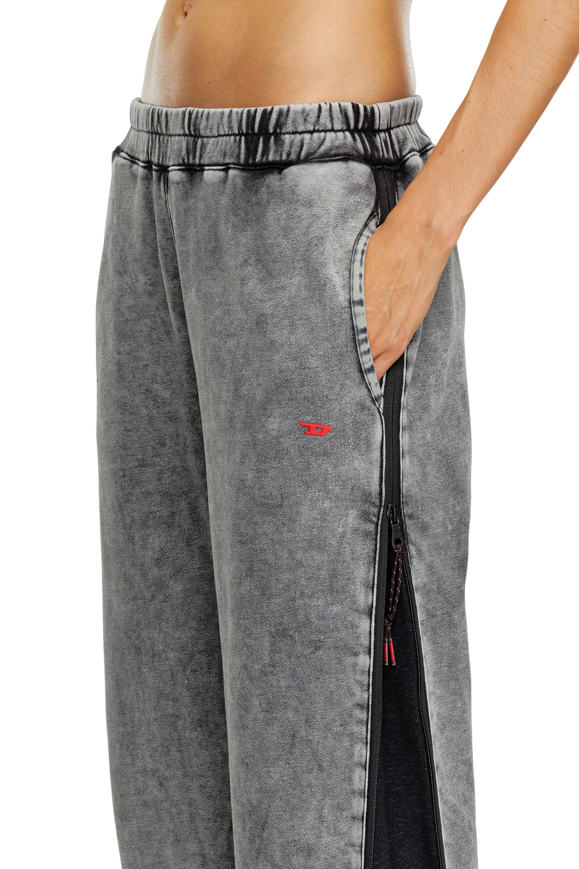 Diesel - AWSB-DELANEY-HT51, Mujer Pantalones deportivos desteñidos con laterales con cremallera in Gris - Image 3