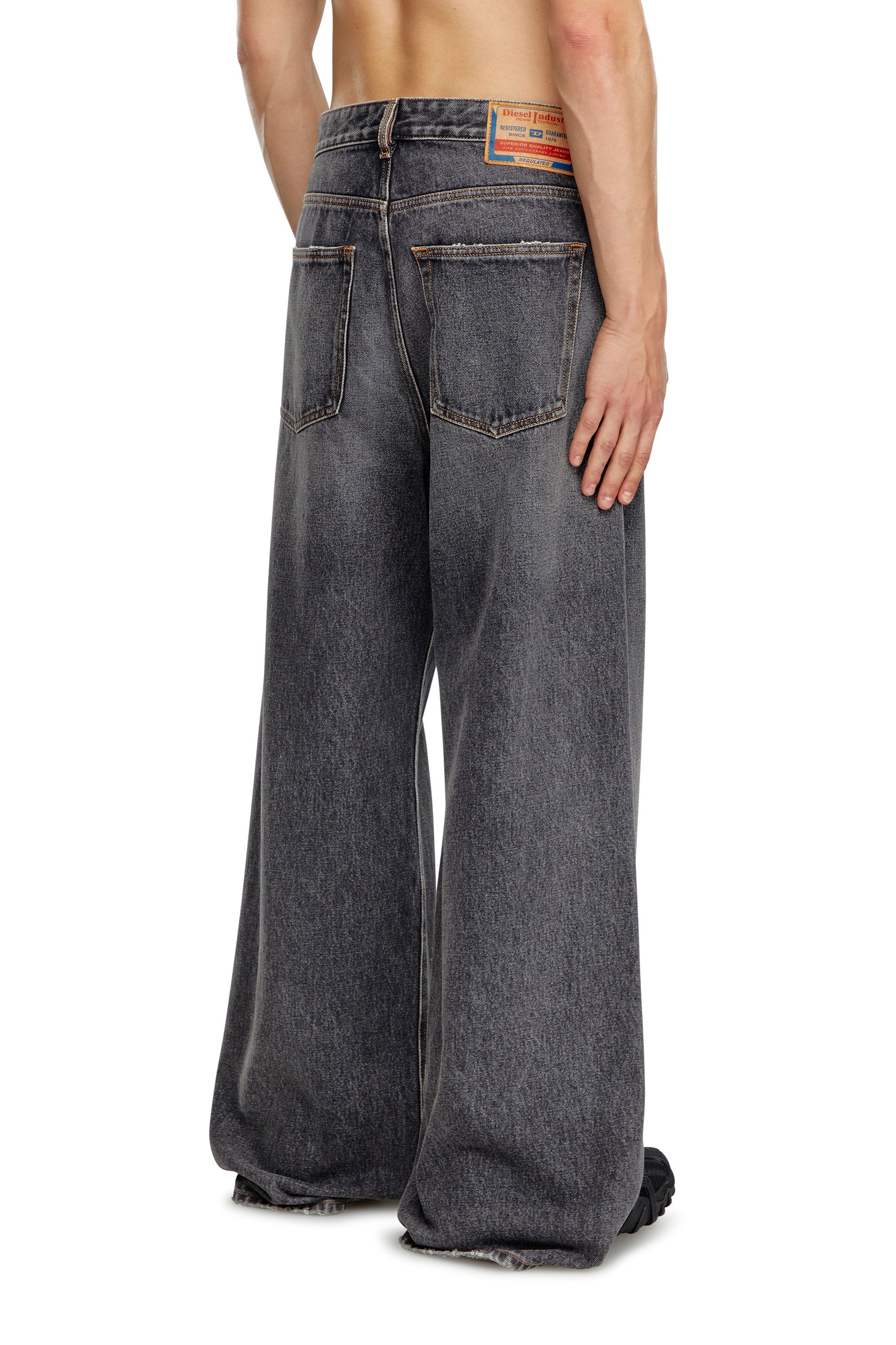 Diesel - Straight Jeans D-Rise 007F6, Hombre Straight Jeans - D-Rise in Negro - Image 4