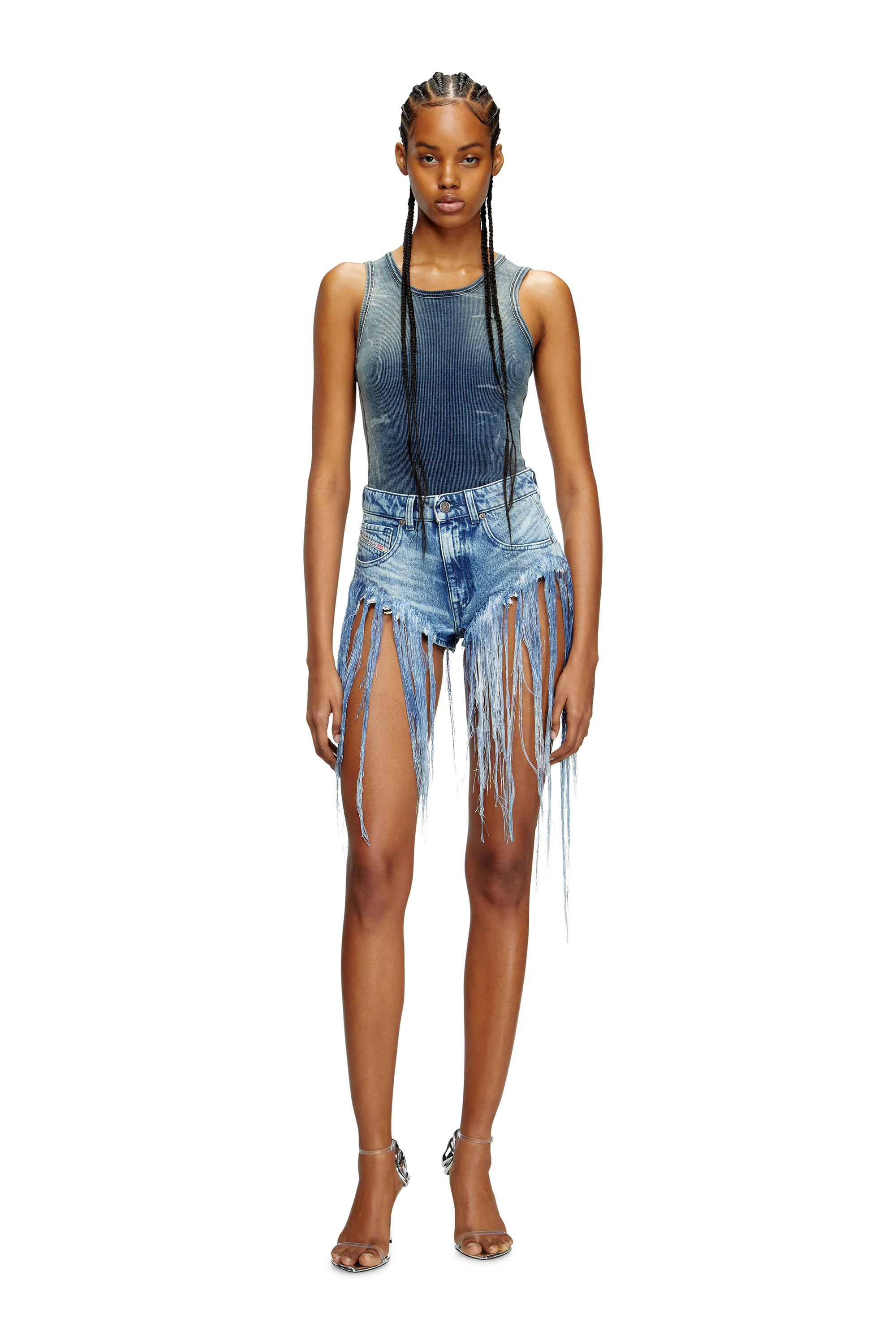 Diesel - DE-JIZZ-FSG, Woman's Shorts in distressed fringed denim in Medium blue - 4