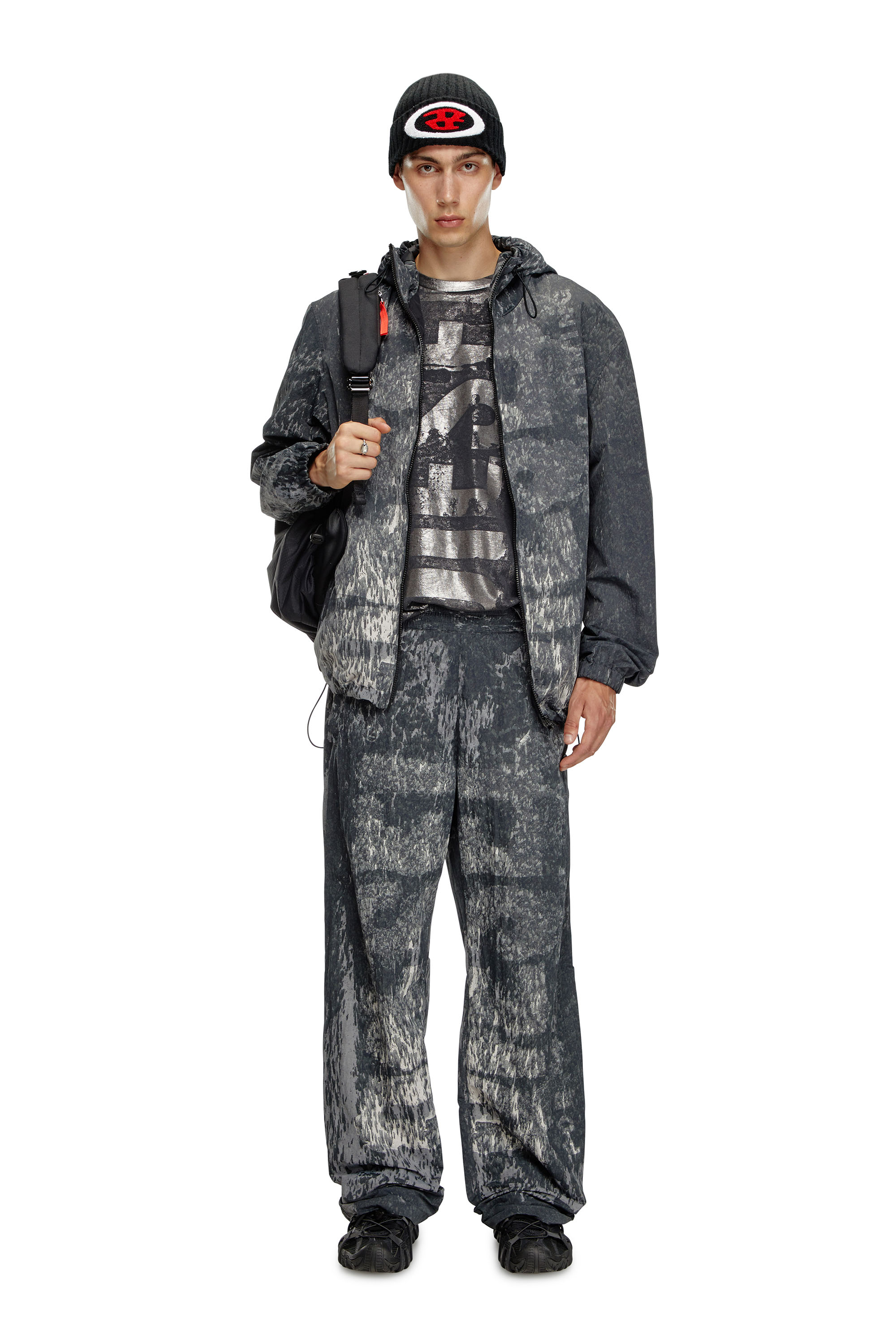 Diesel - J-BRICK, Man's Hooded windbreaker with Rain Camo print in Black - 2