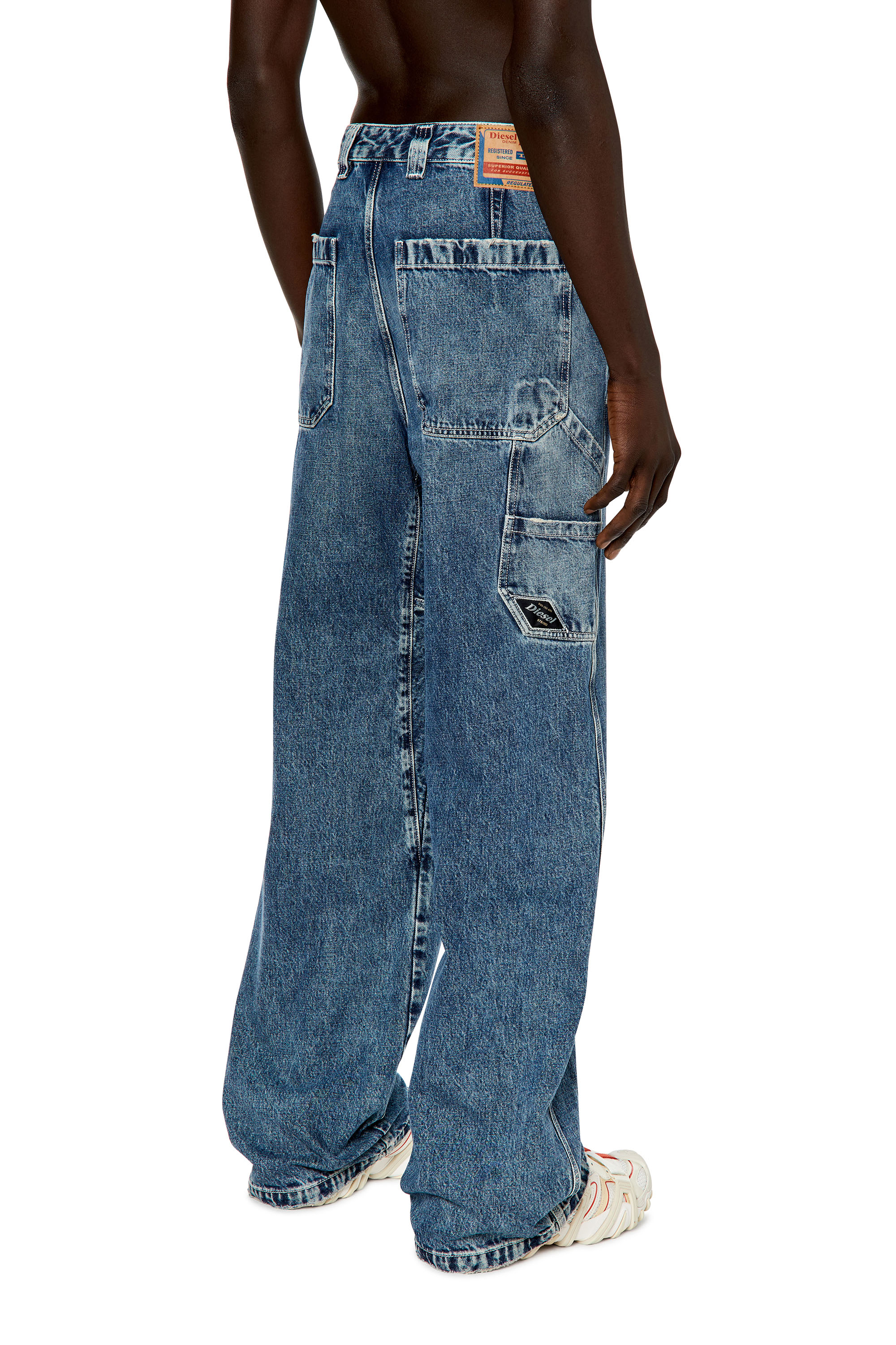 Diesel - D-Livery 007M3 Straight Jeans, Azul medio - Image 2