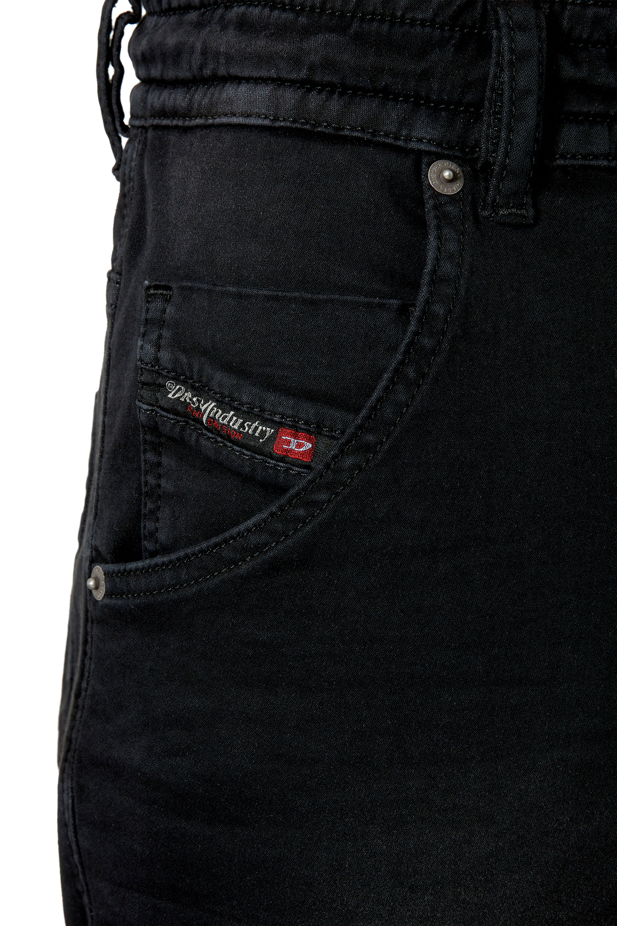 Diesel - D-KROOSHORT-Z JOGGJEANS, Man Coloured shorts in JoggJeans® in Black - Image 4