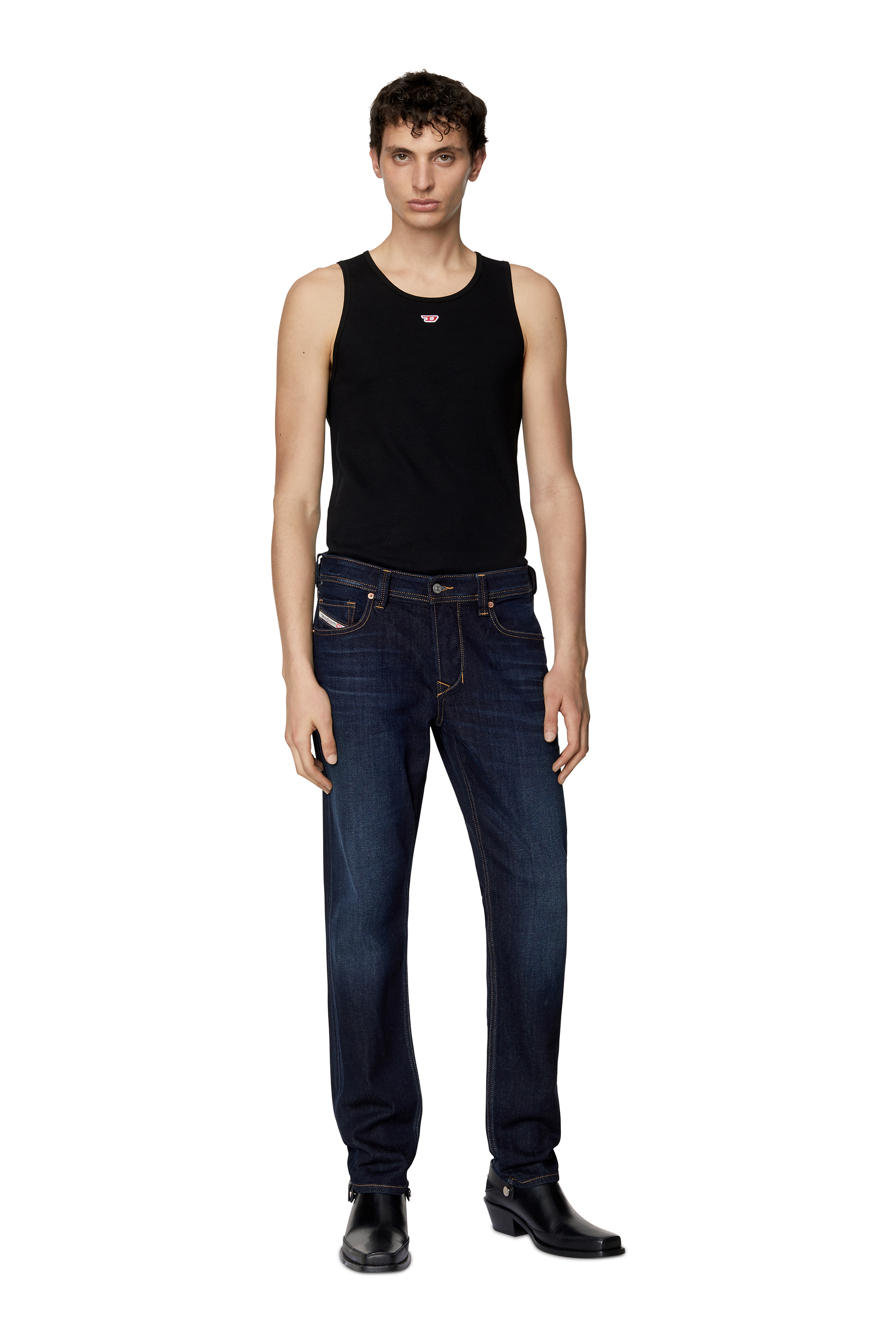 Diesel - Tapered Jeans 1986 Larkee-Beex 009ZS, Azul Oscuro - Image 6