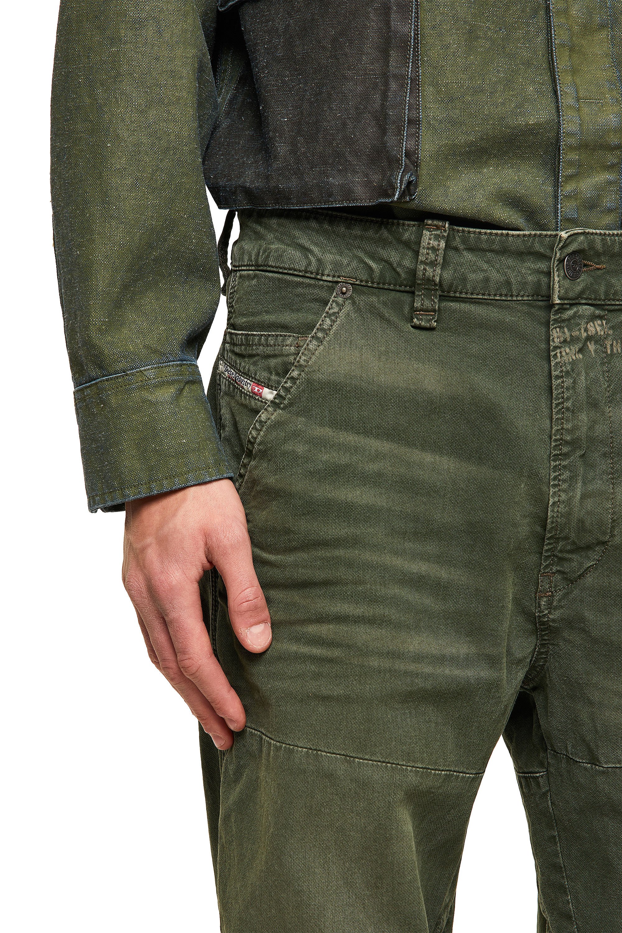 Diesel - D-Azerr Straight JoggJeans® 069WH, Military Green - Image 3