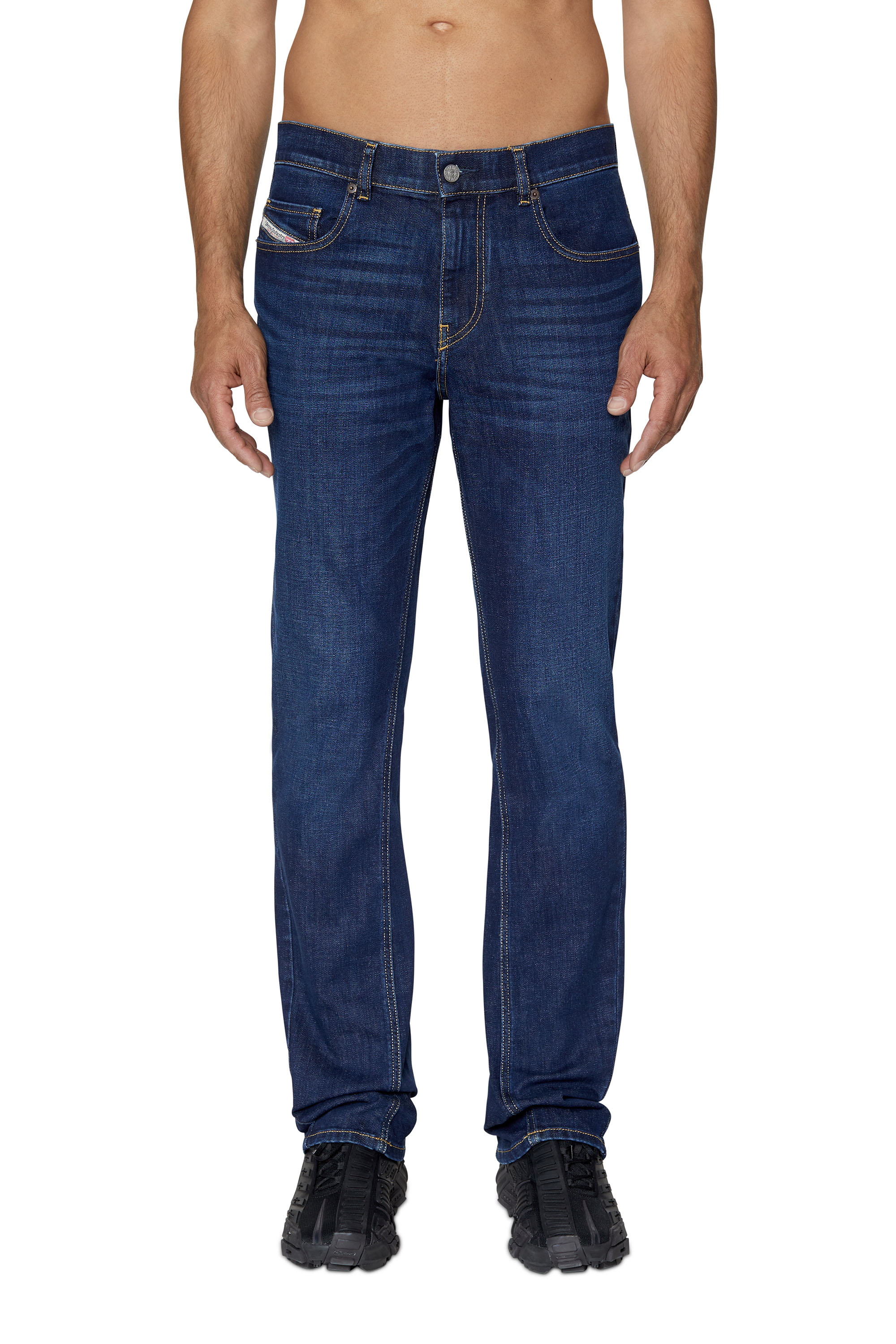Diesel - 2021 09B90 Bootcut Jeans, Azul Oscuro - Image 1