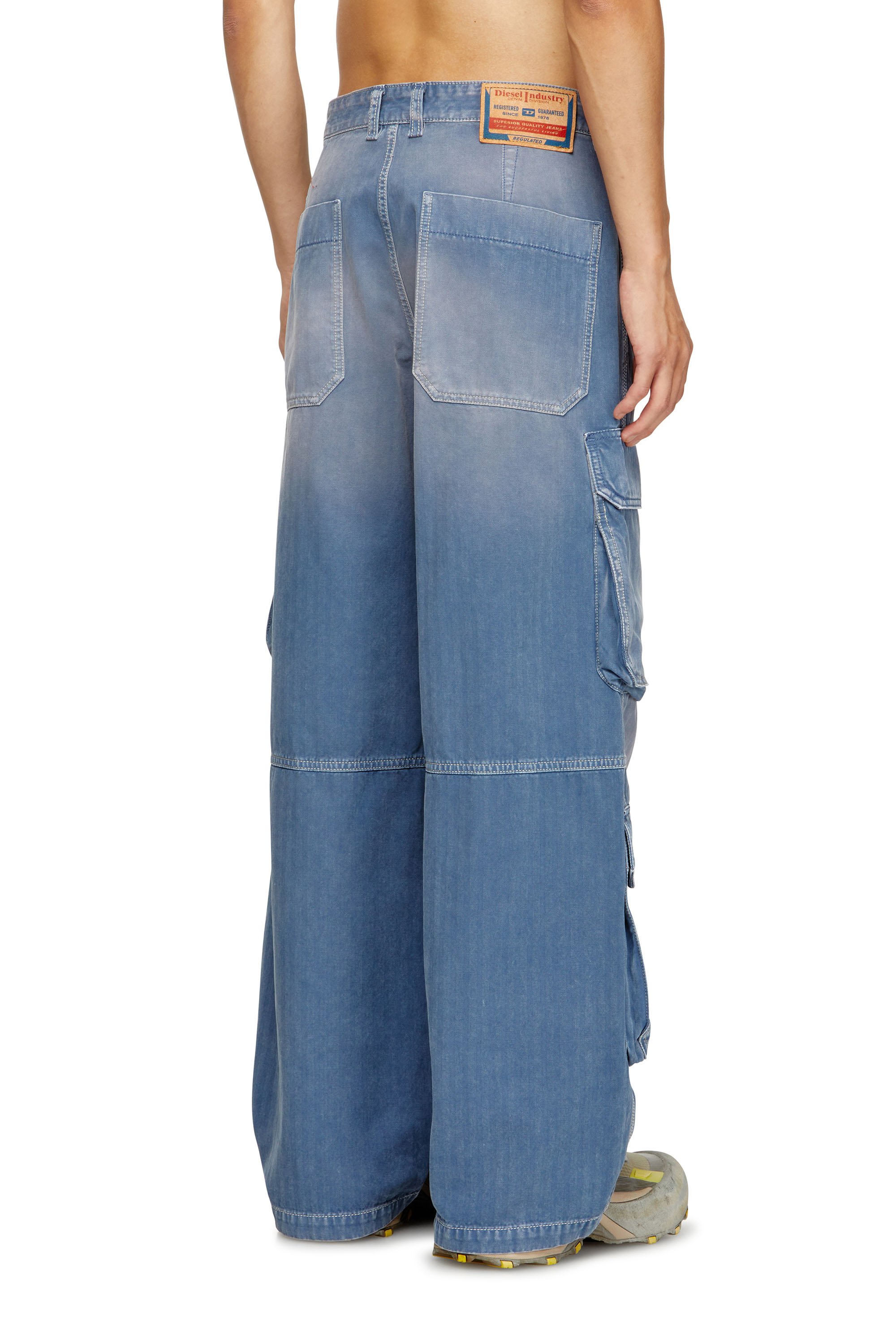 Diesel - Relaxed Jeans D-Touch 09M93 Hombre, Azul medio - 4