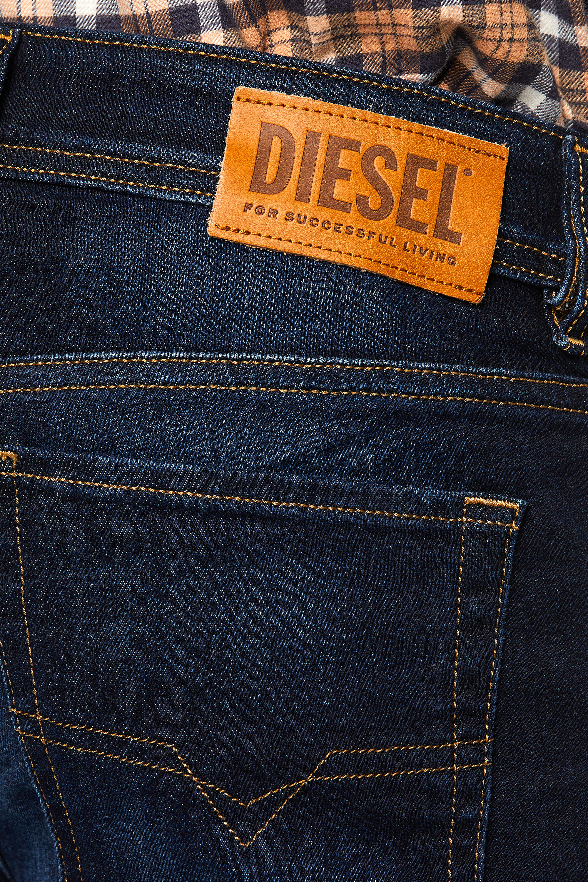 Diesel - 1979 SLEENKER 009EY Skinny Jeans, Azul Oscuro - Image 5