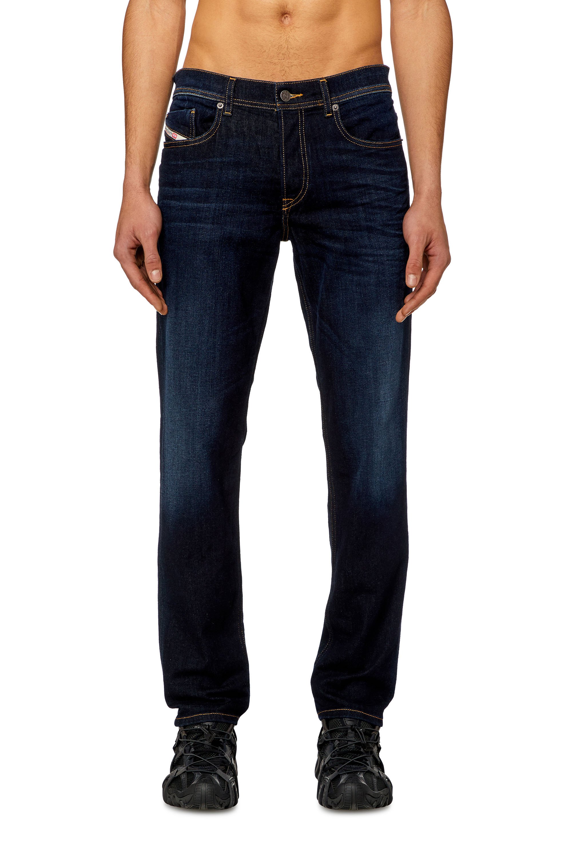 Diesel® 2023 D-Finitive | Tapered Jeans for Men: Mid-rise