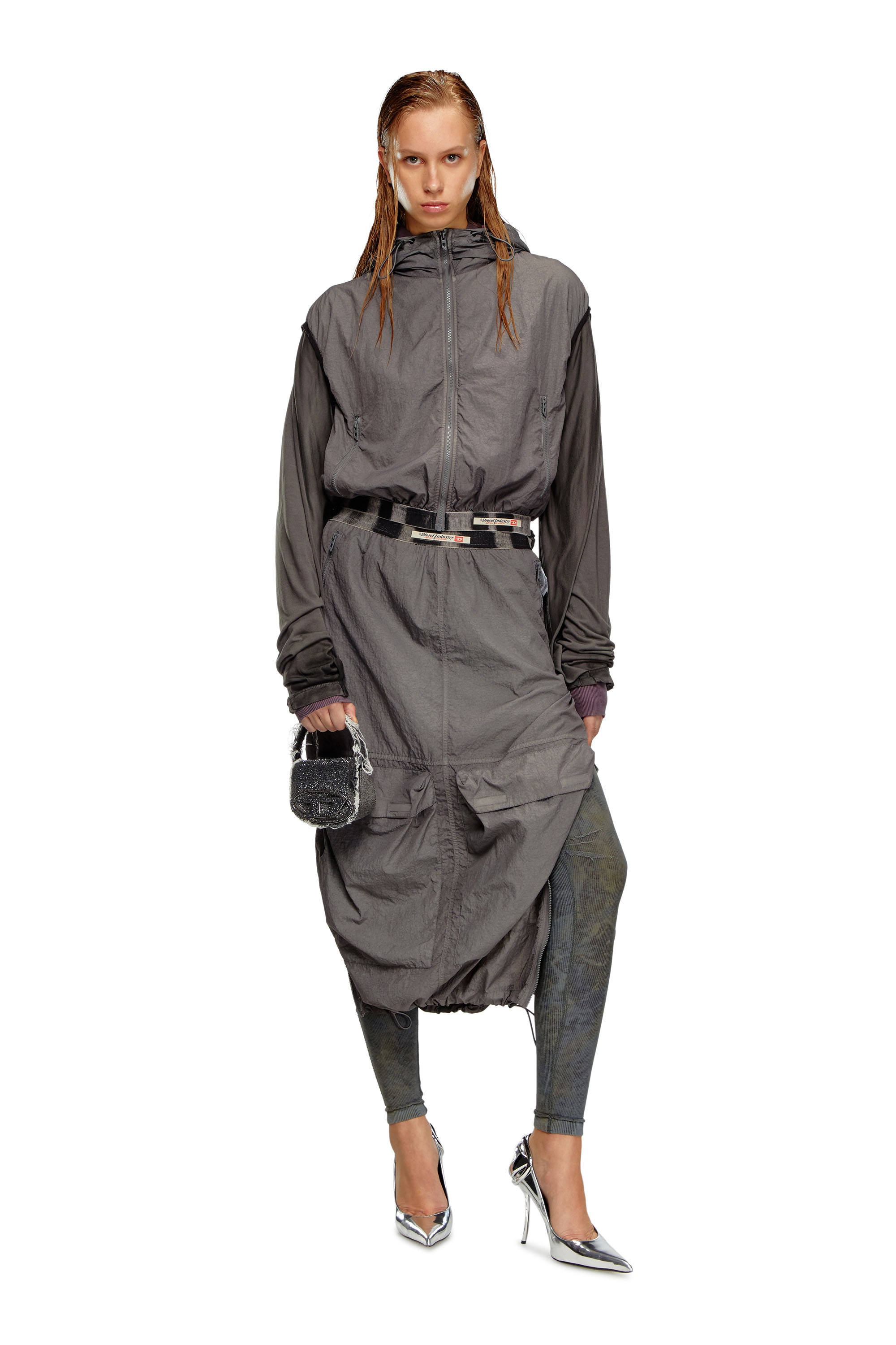 Diesel - G-RANT, Mujer Chaleco con capucha de nailon reciclado in Gris - Image 2